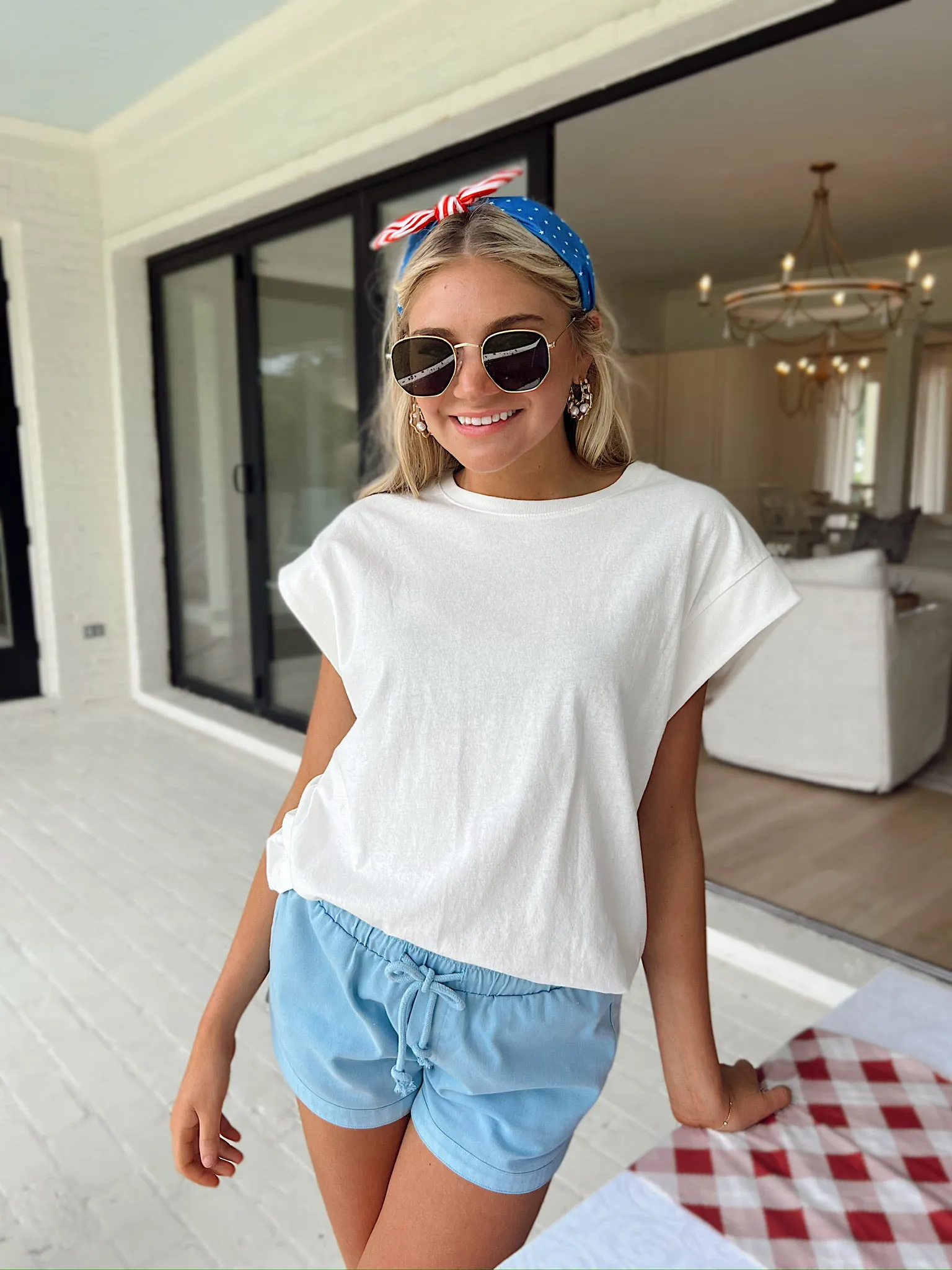 Simple Is Sweet Tee sold by Bella Rose boutique product image thumbnail 2