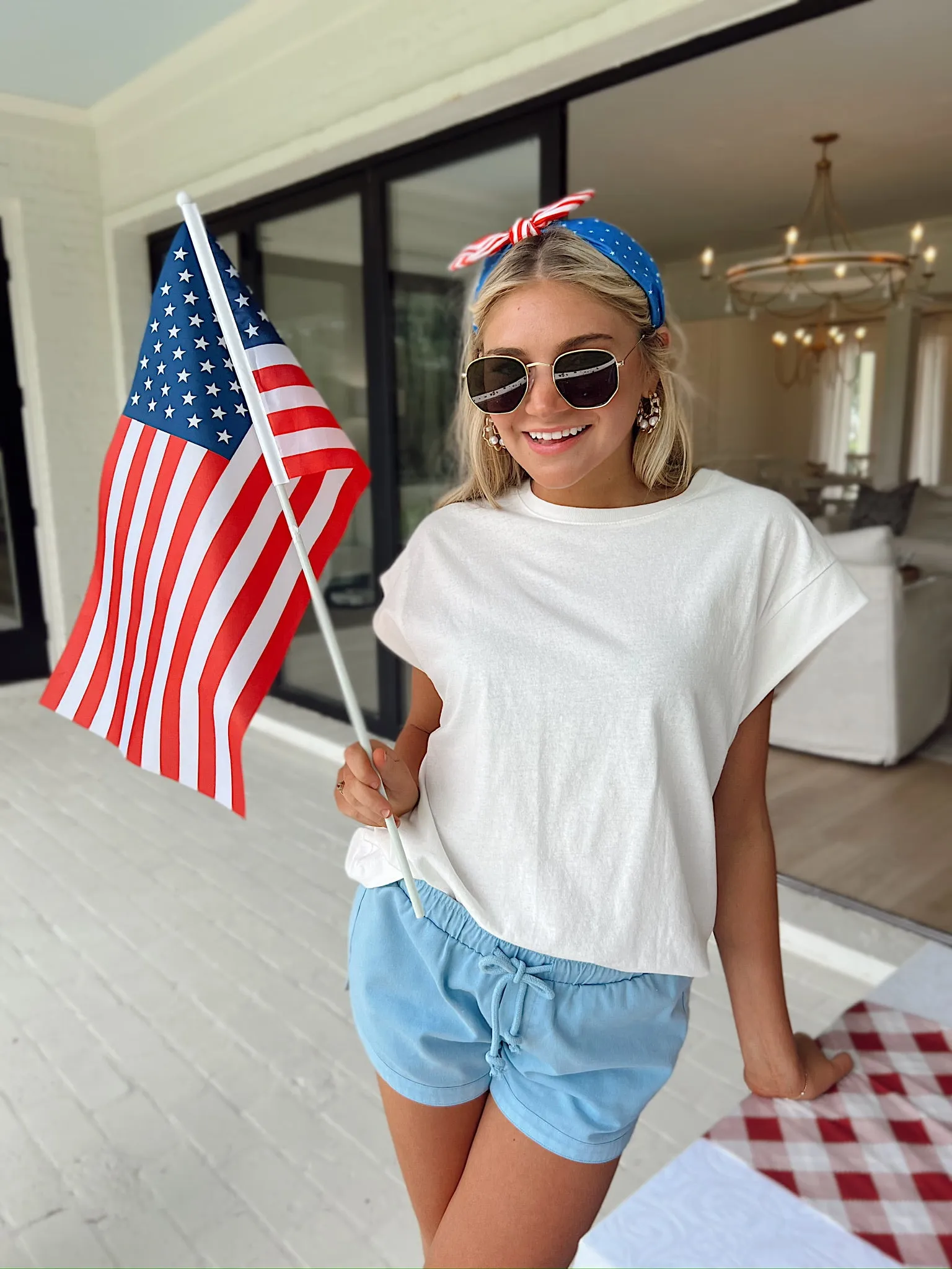 Simple Is Sweet Tee sold by Bella Rose boutique