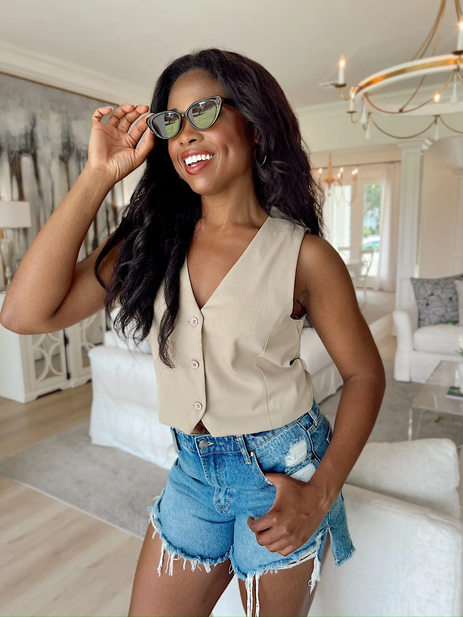 Always Lookin' Good Cropped Vest sold by Bella Rose boutique product image thumbnail 3