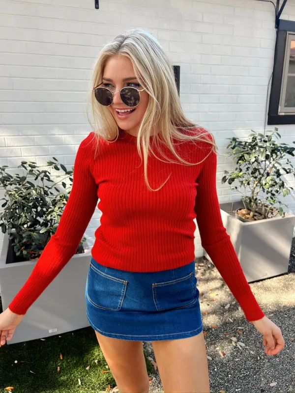 Chic Command Ribbed Top sold by Bella Rose boutique