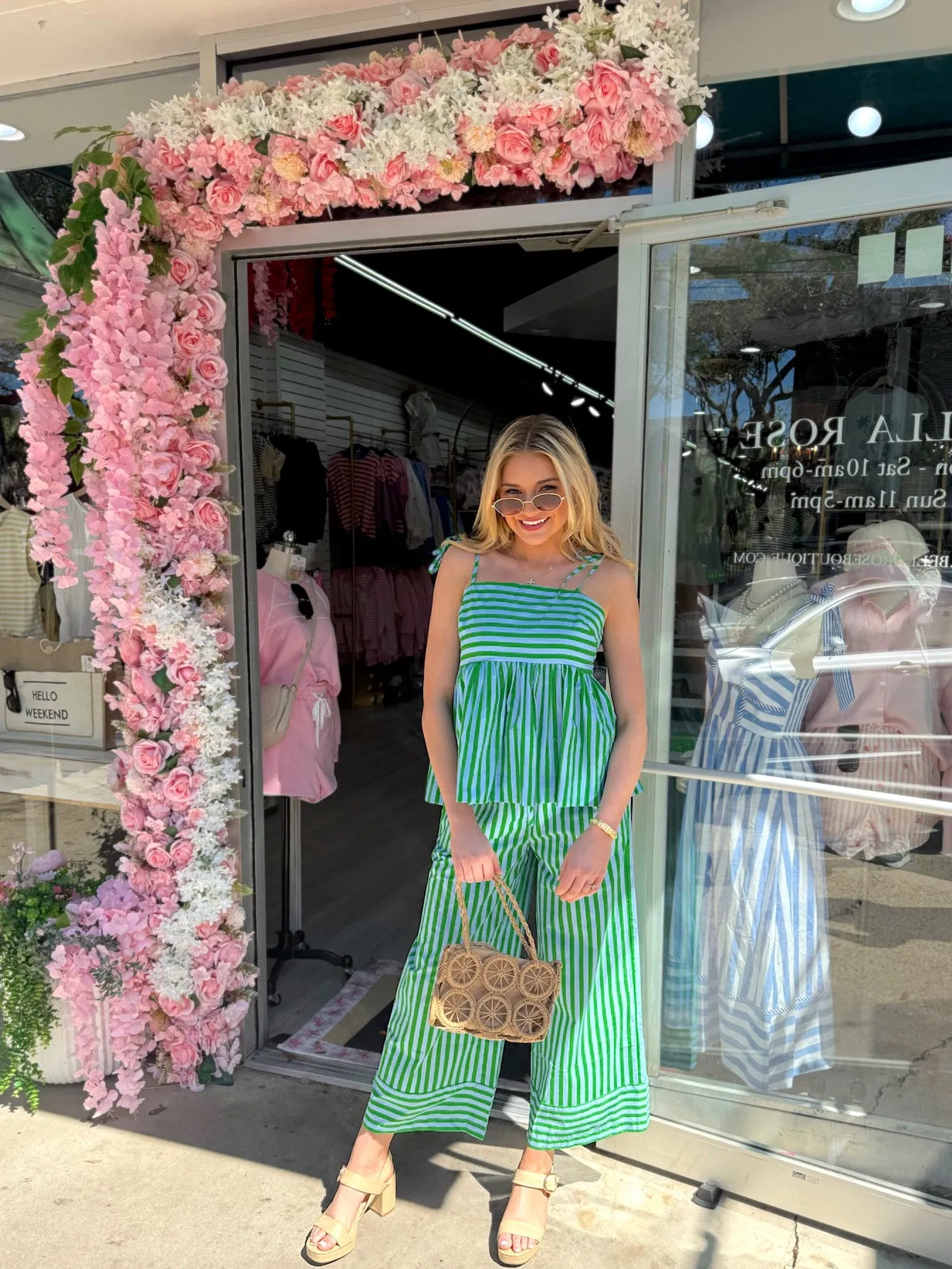 Plot Twist Top sold by Bella Rose boutique product image thumbnail 3