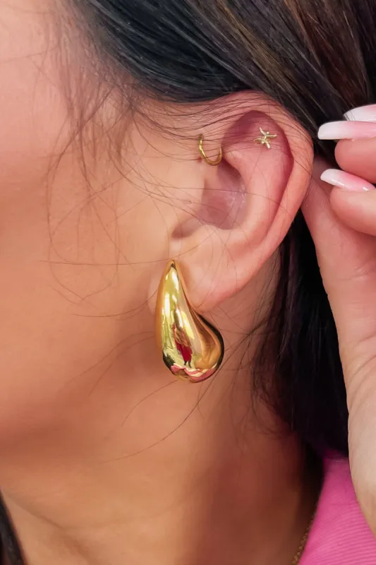 Raindrop Earrings sold by Bella Rose boutique