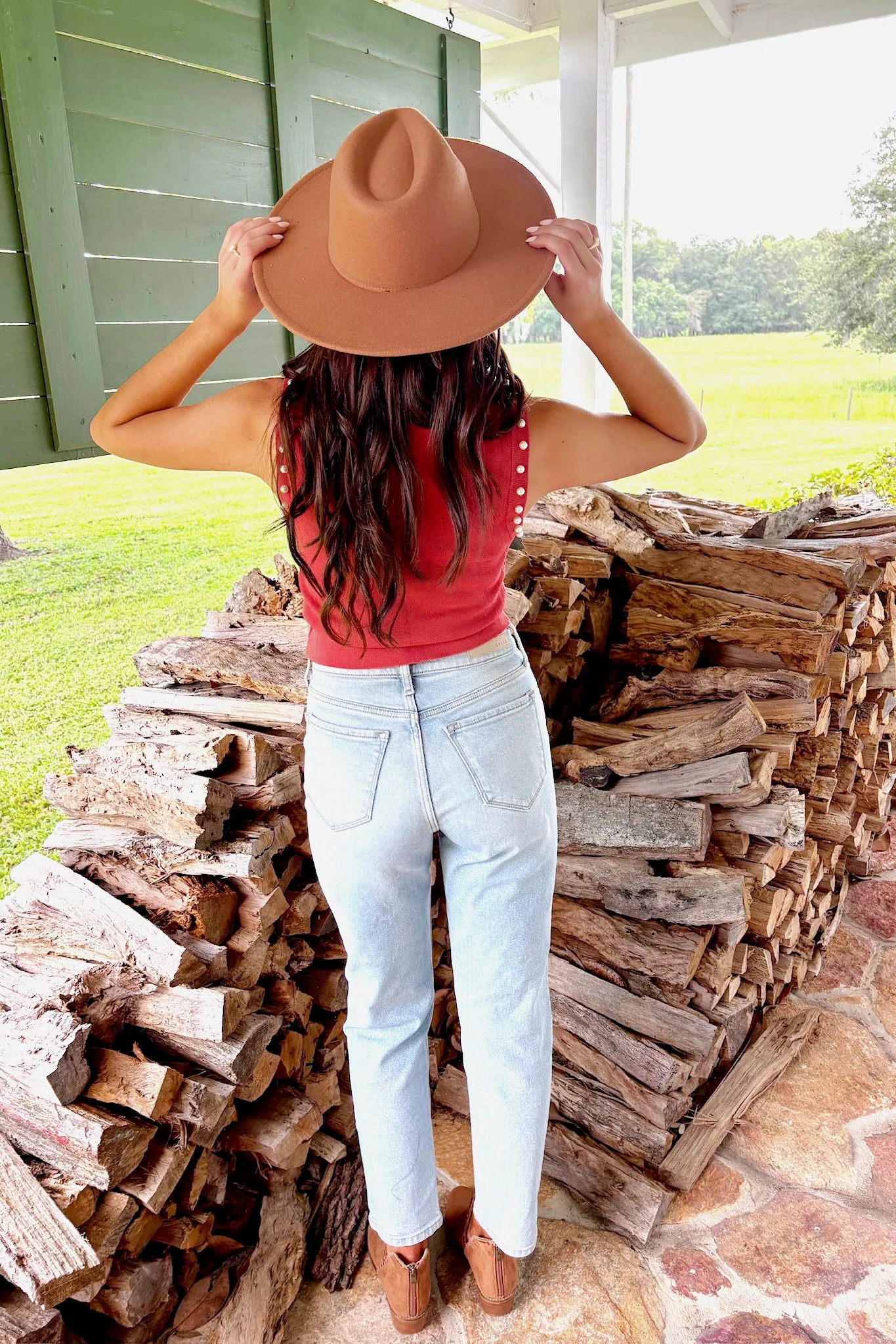 Keep Things Classy Crop Top sold by Bella Rose boutique product image thumbnail 4