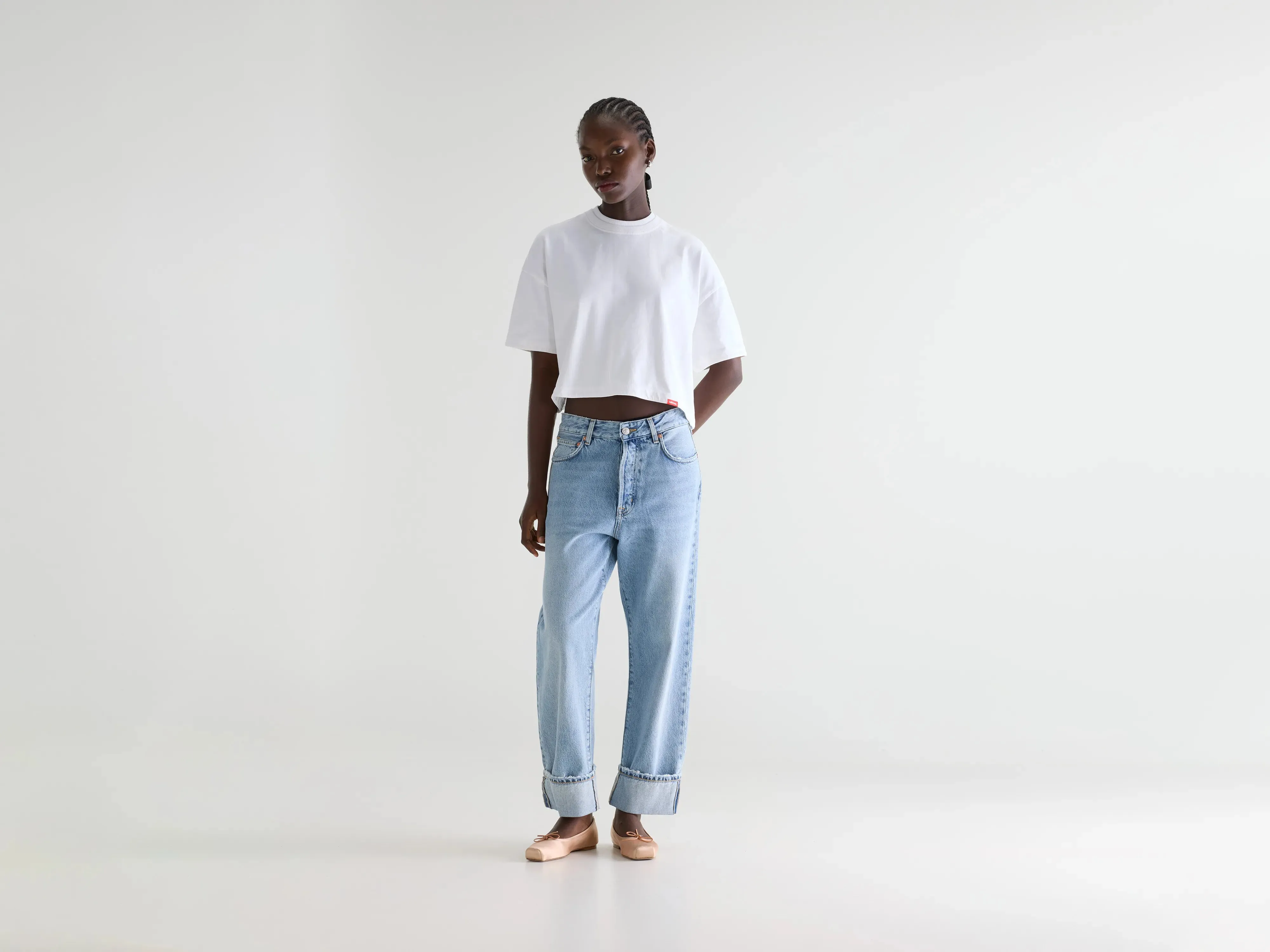 Denim N. 46 wide jeans (261 / W / BLUE BLEACH) sold by Bellerose