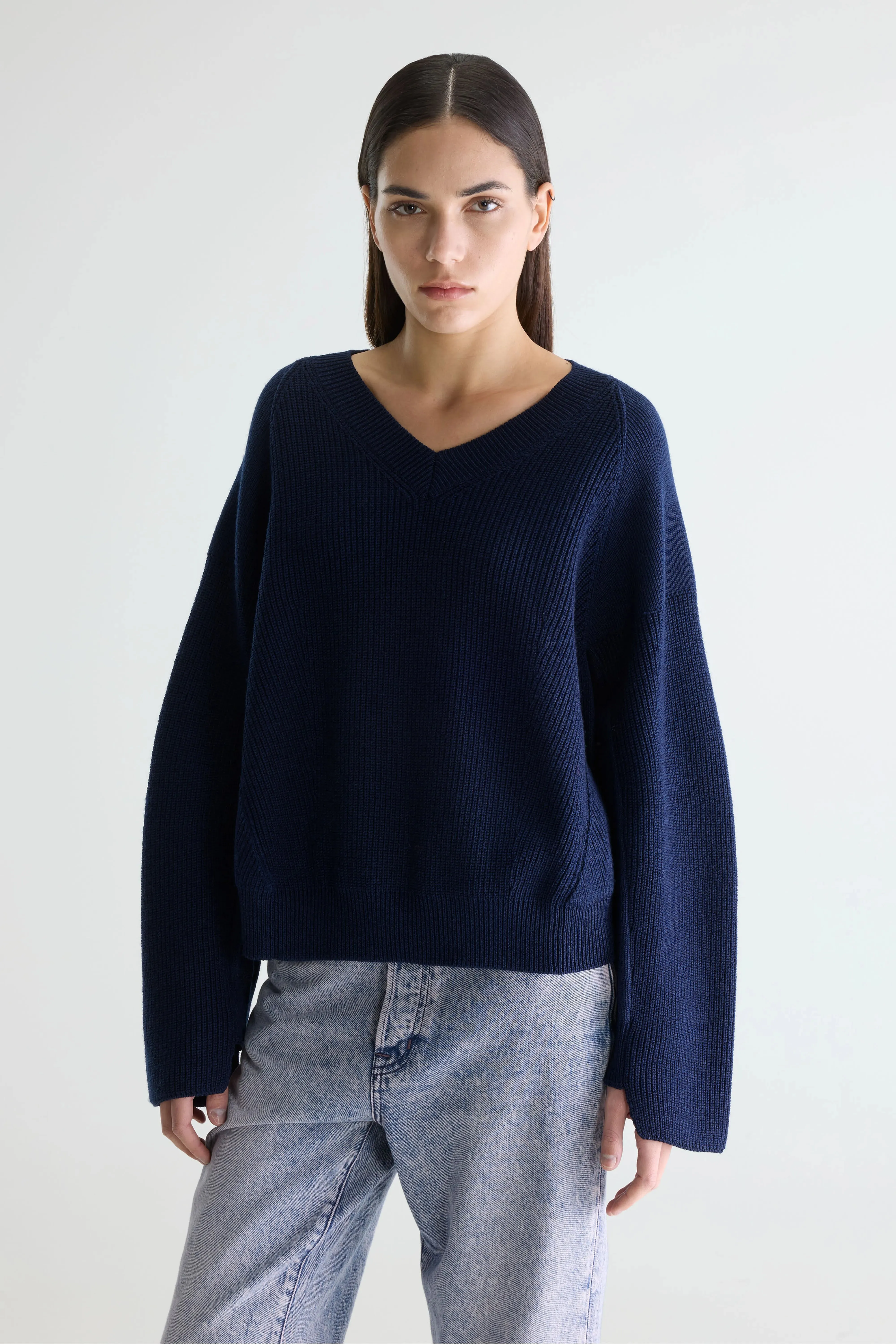 Aoth cropped sweater (261 / W / NAVY) sold by Bellerose product image thumbnail 2