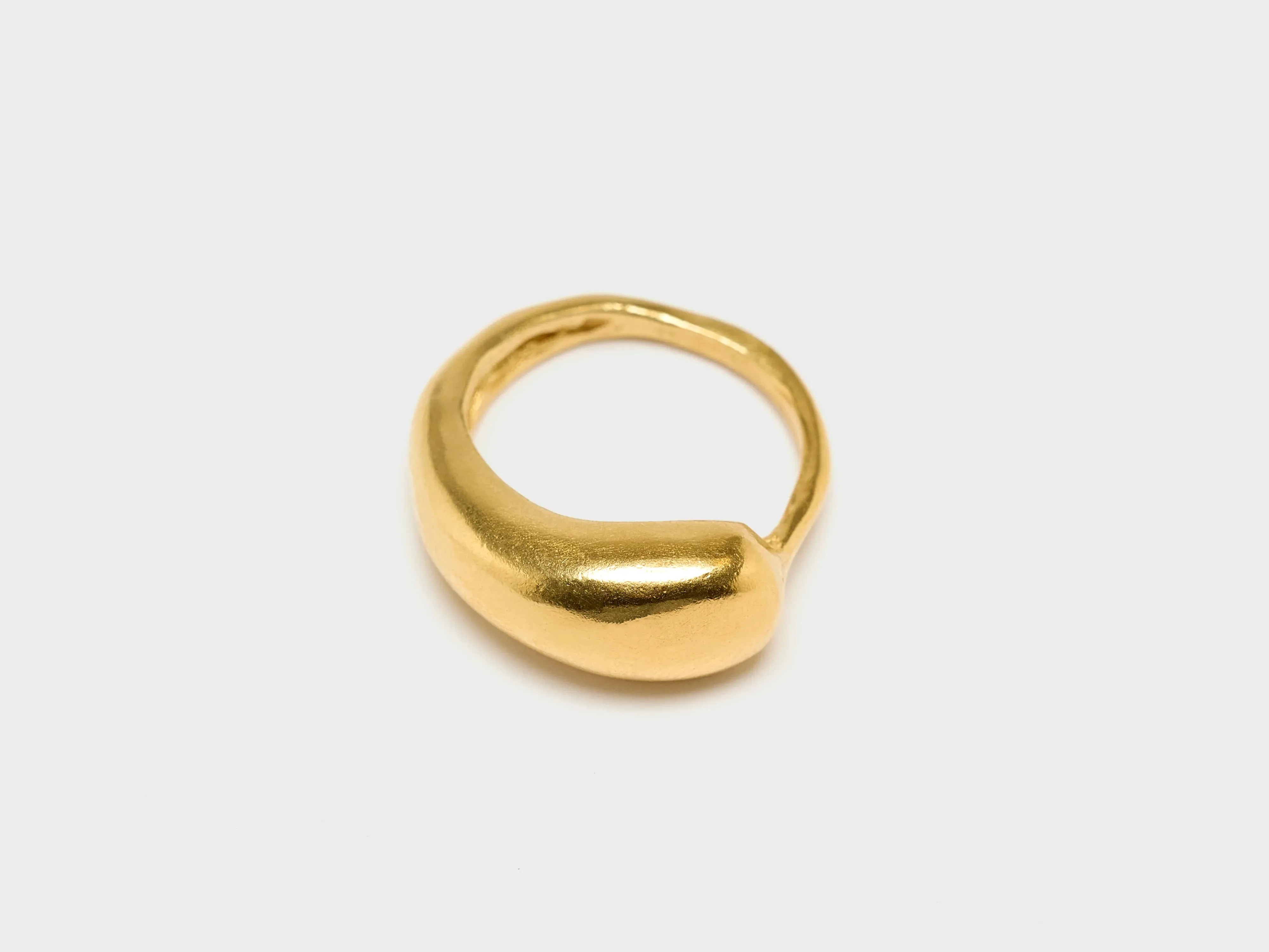 Gota Ring (252 / W / GOLD) sold by Bellerose