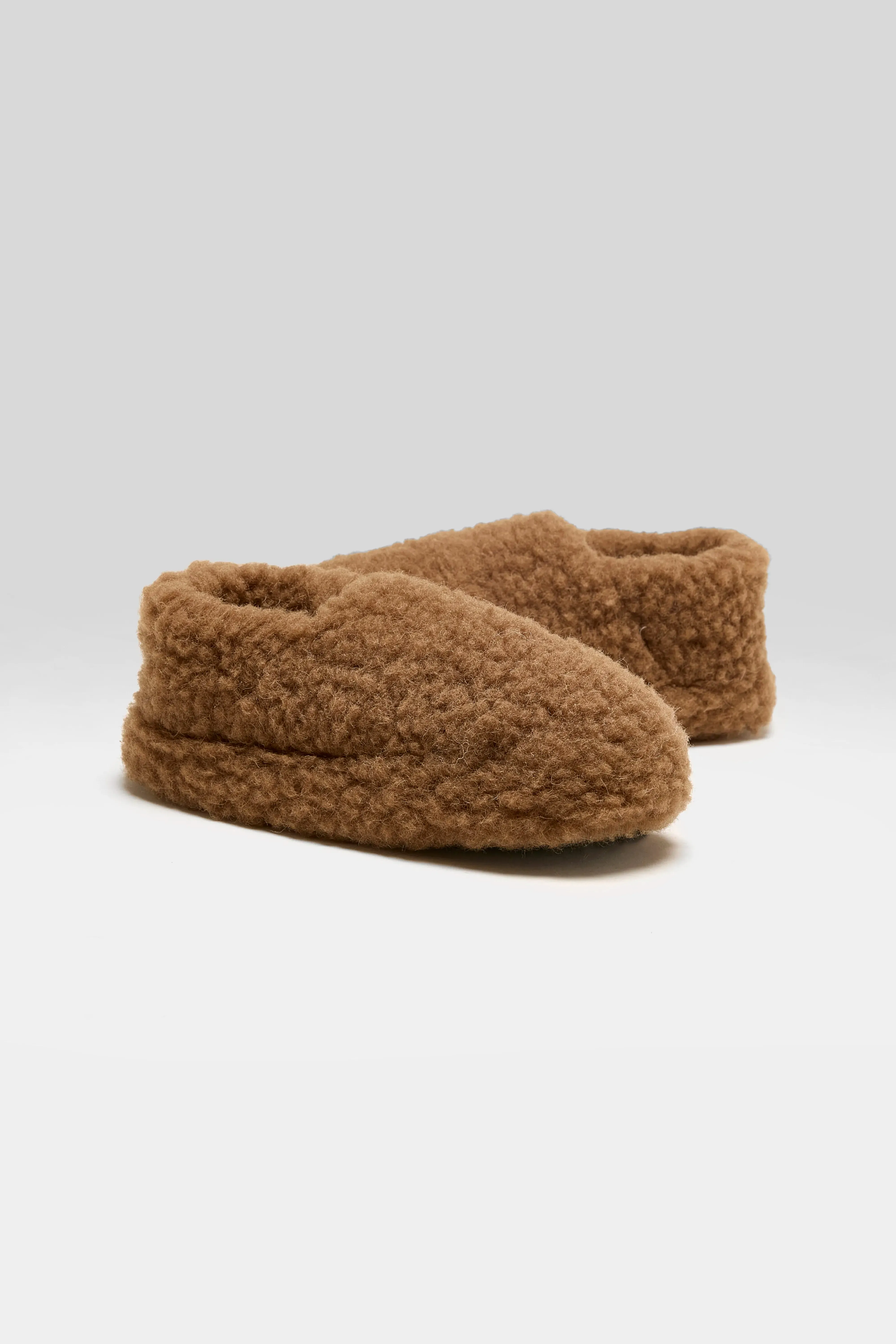 Siberian Slippers (242 / W / BROWN) sold by Bellerose product image thumbnail 3