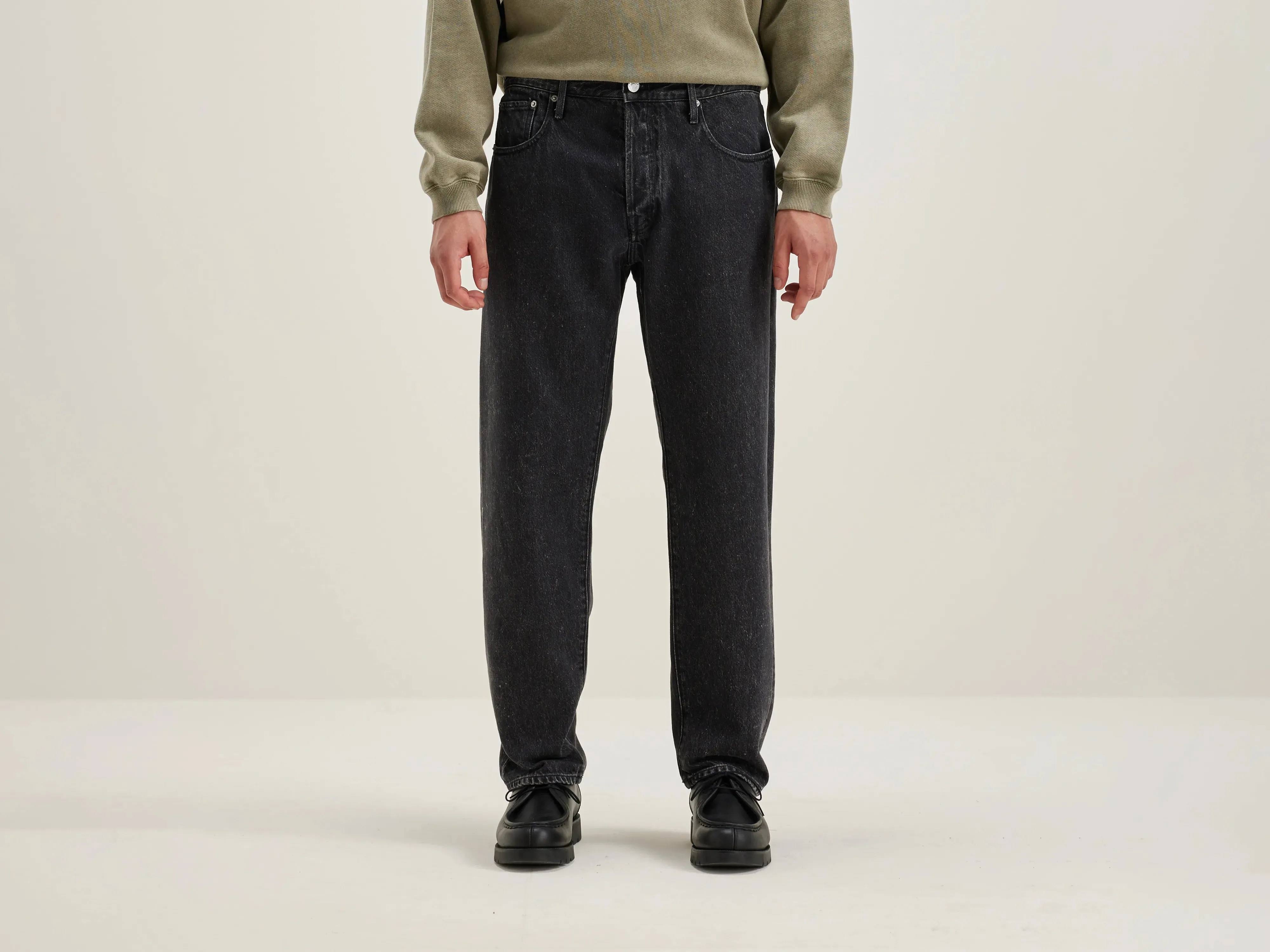 Denim N. 01 dad-style jeans (242 / M / VINTAGE BLACK) sold by Bellerose