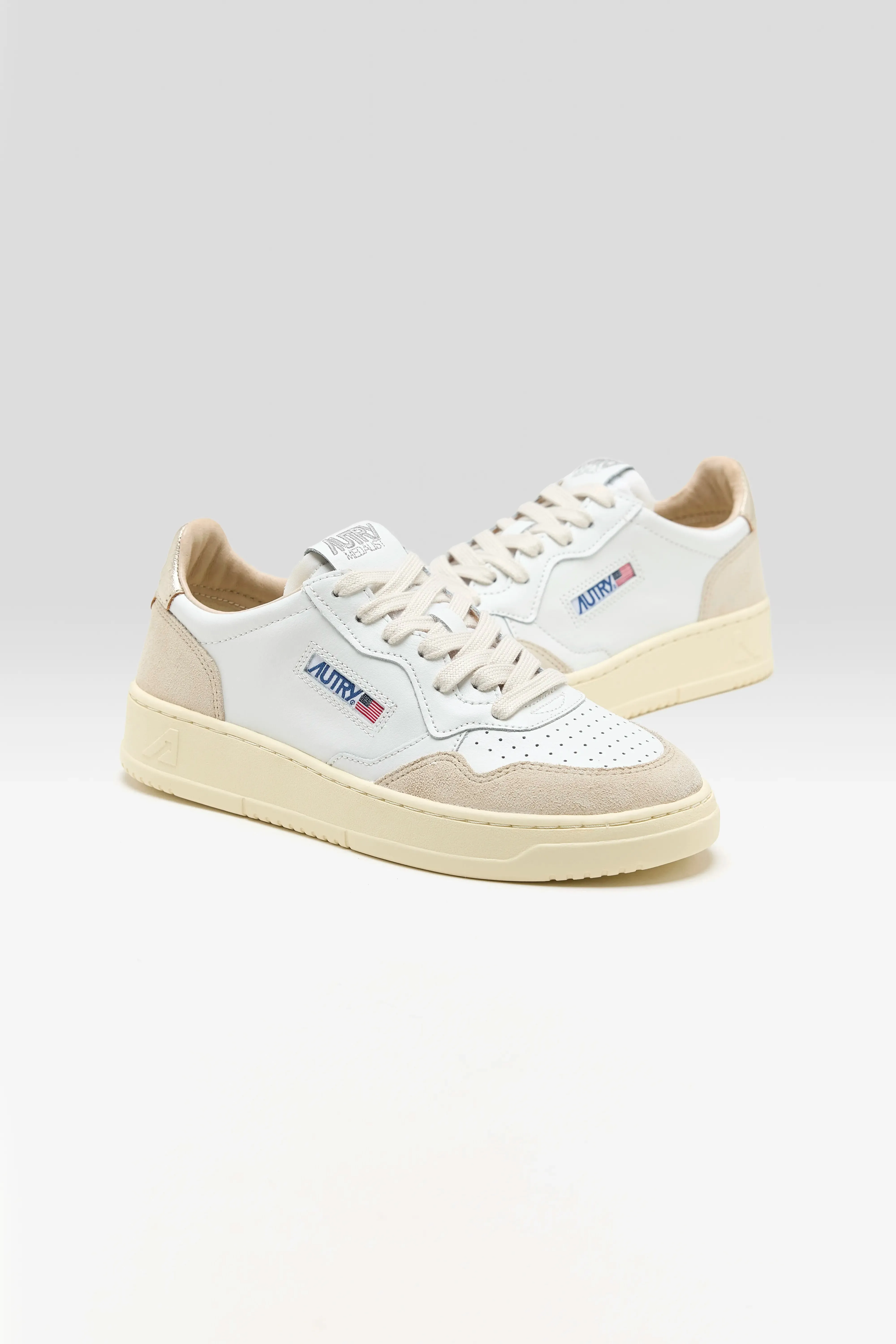 Medalist Low for Women (242 / W / GOLD) sold by Bellerose product image thumbnail 3