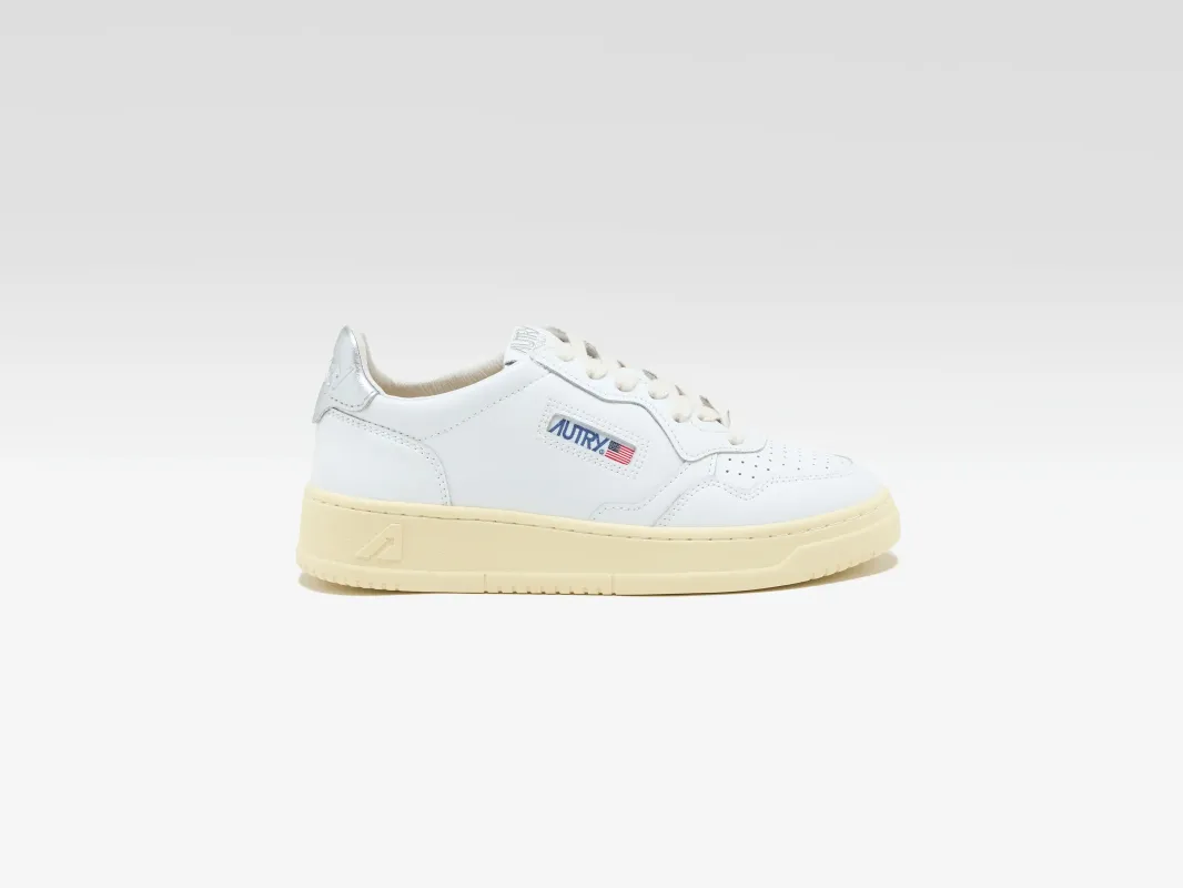 Medalist Low for Women (251 / W / SILVER) sold by Bellerose