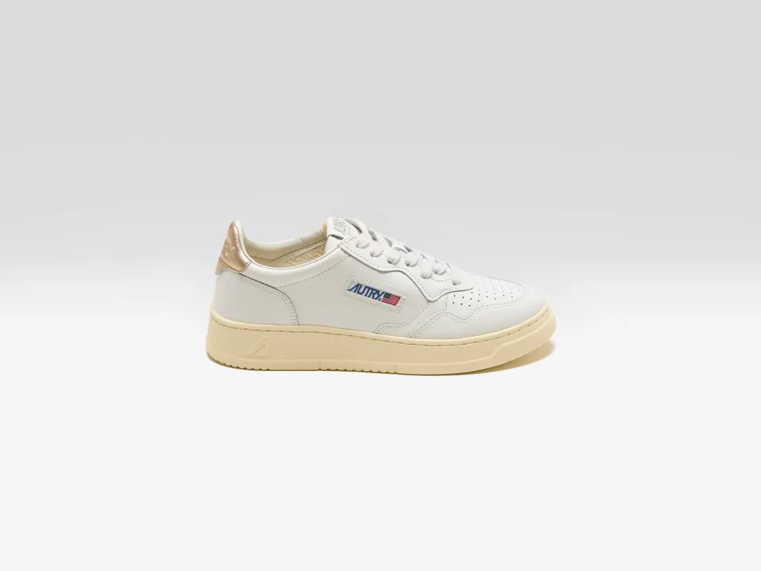 Medalist Low for Women (242 / W / GOLD) sold by Bellerose