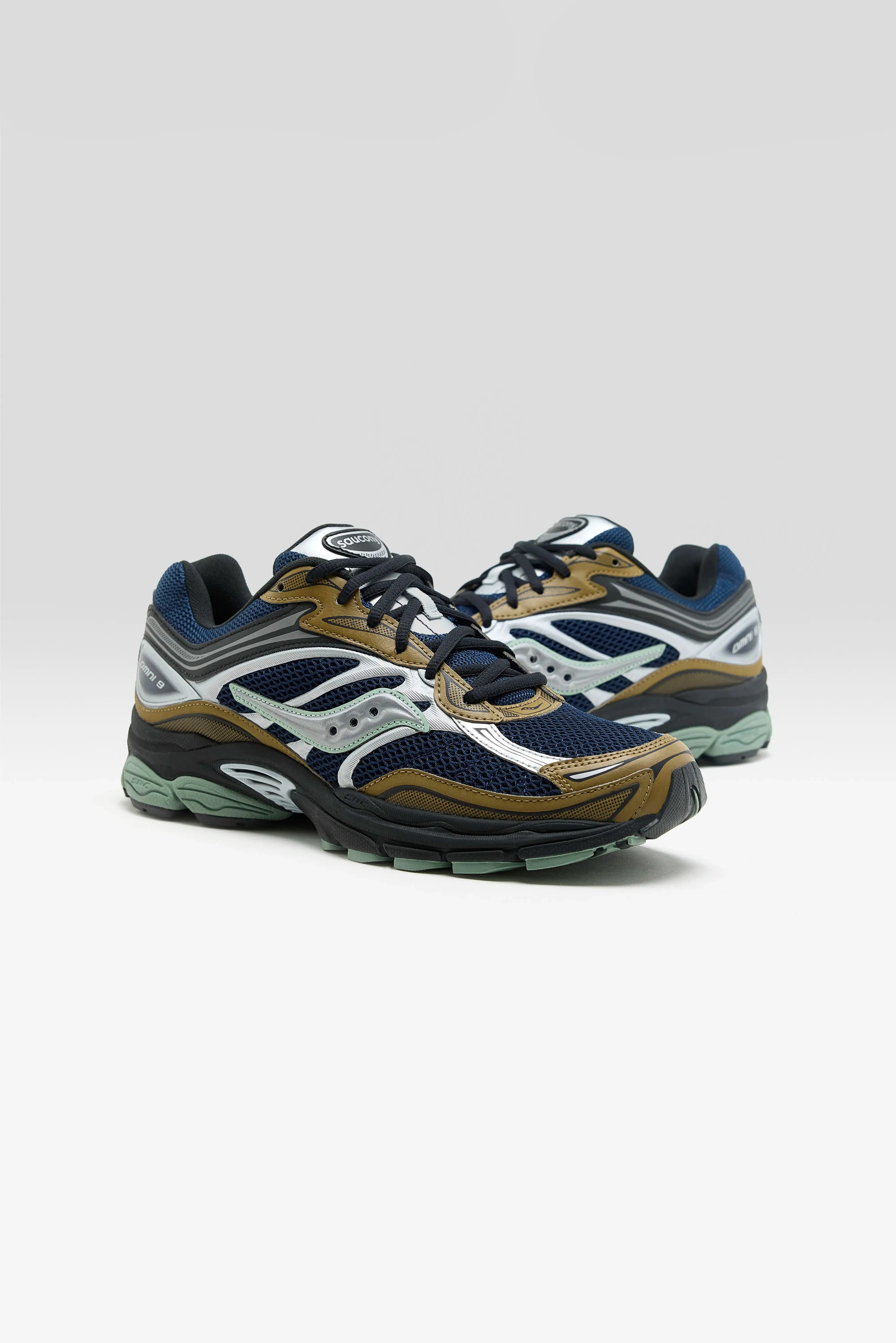 ProGrid Omni 9 TMY for Men (252 / M / BLUE) sold by Bellerose product image thumbnail 3