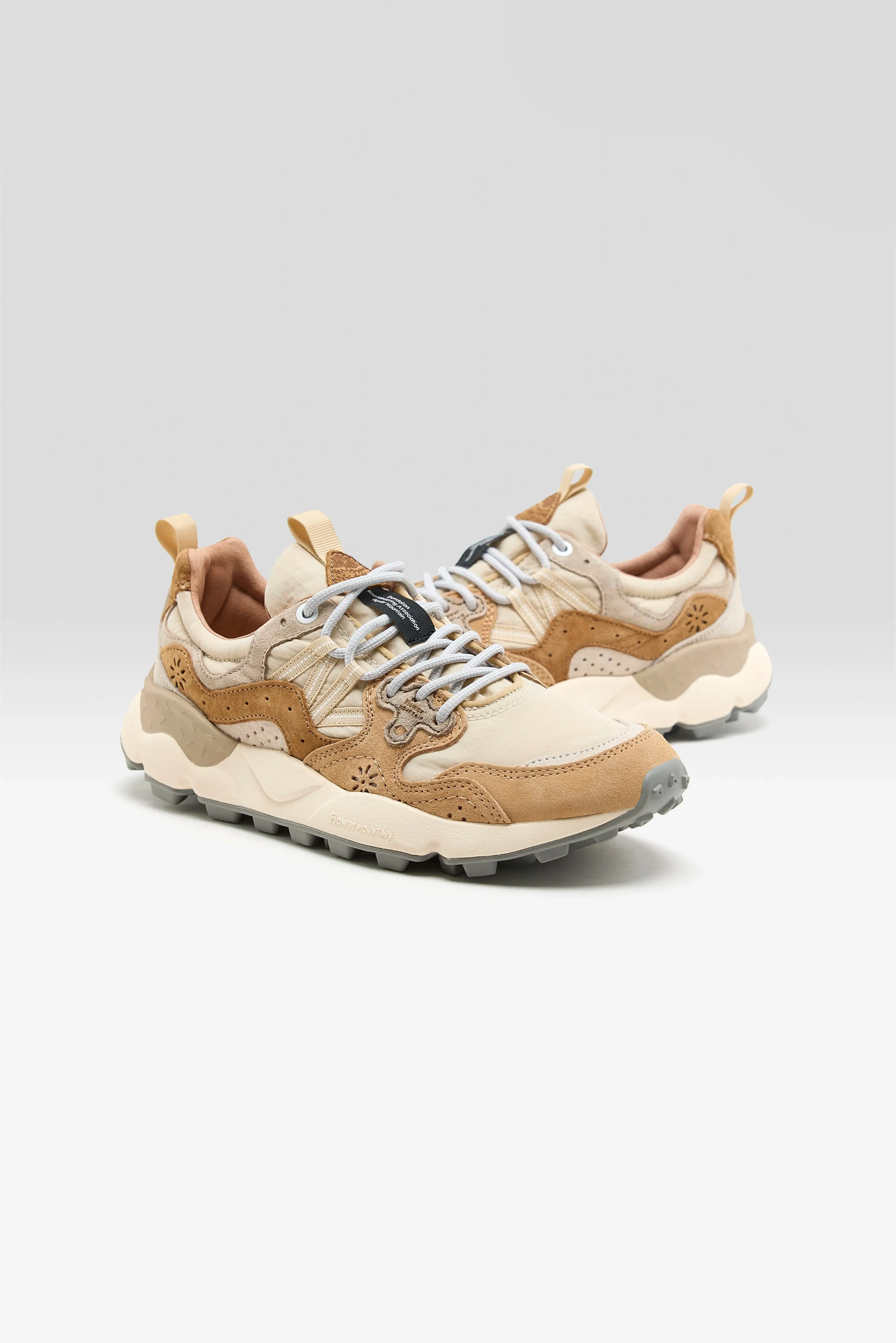 Yamano 3 for Women (252 / W / BEIGE) sold by Bellerose product image thumbnail 3