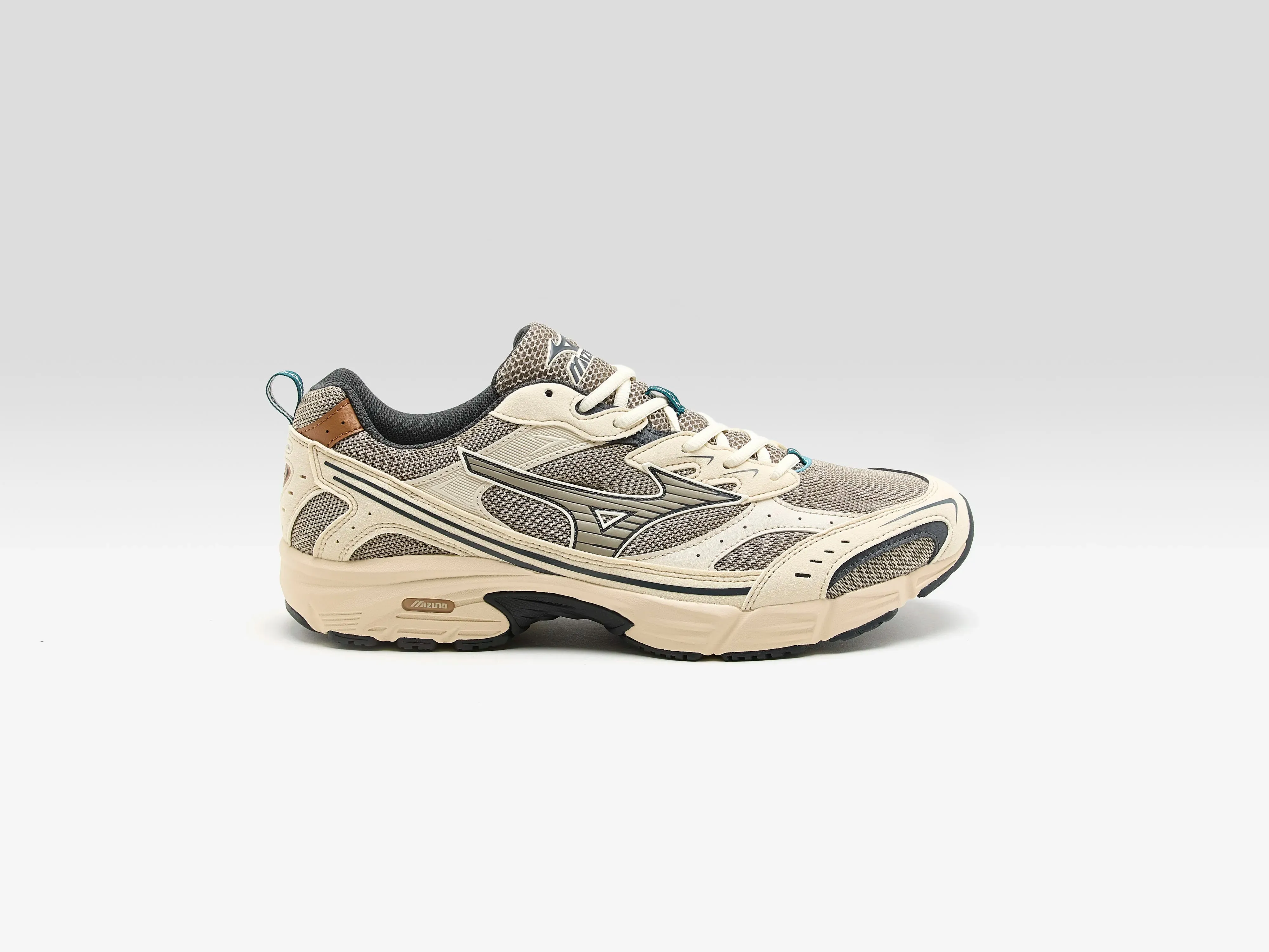 MXR Casual for Men (252 / M / BEIGE) sold by Bellerose