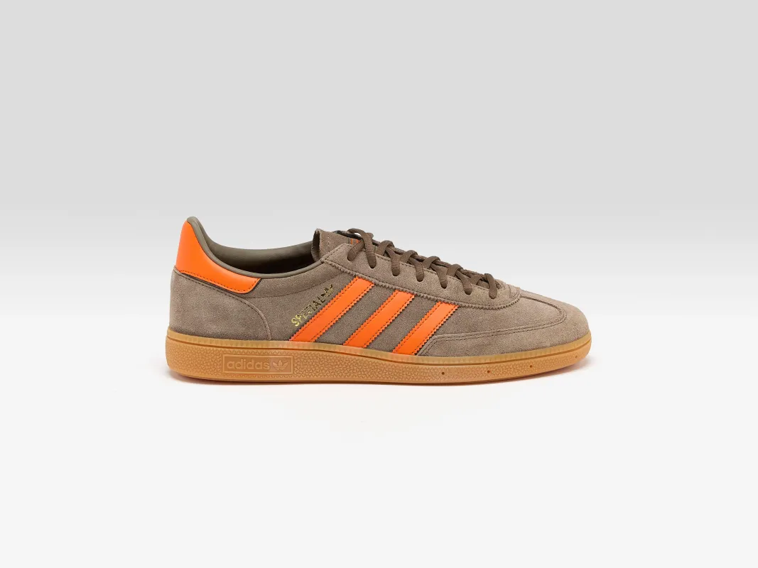 Handball Spezial for Men  (252 / M / BROWN) sold by Bellerose