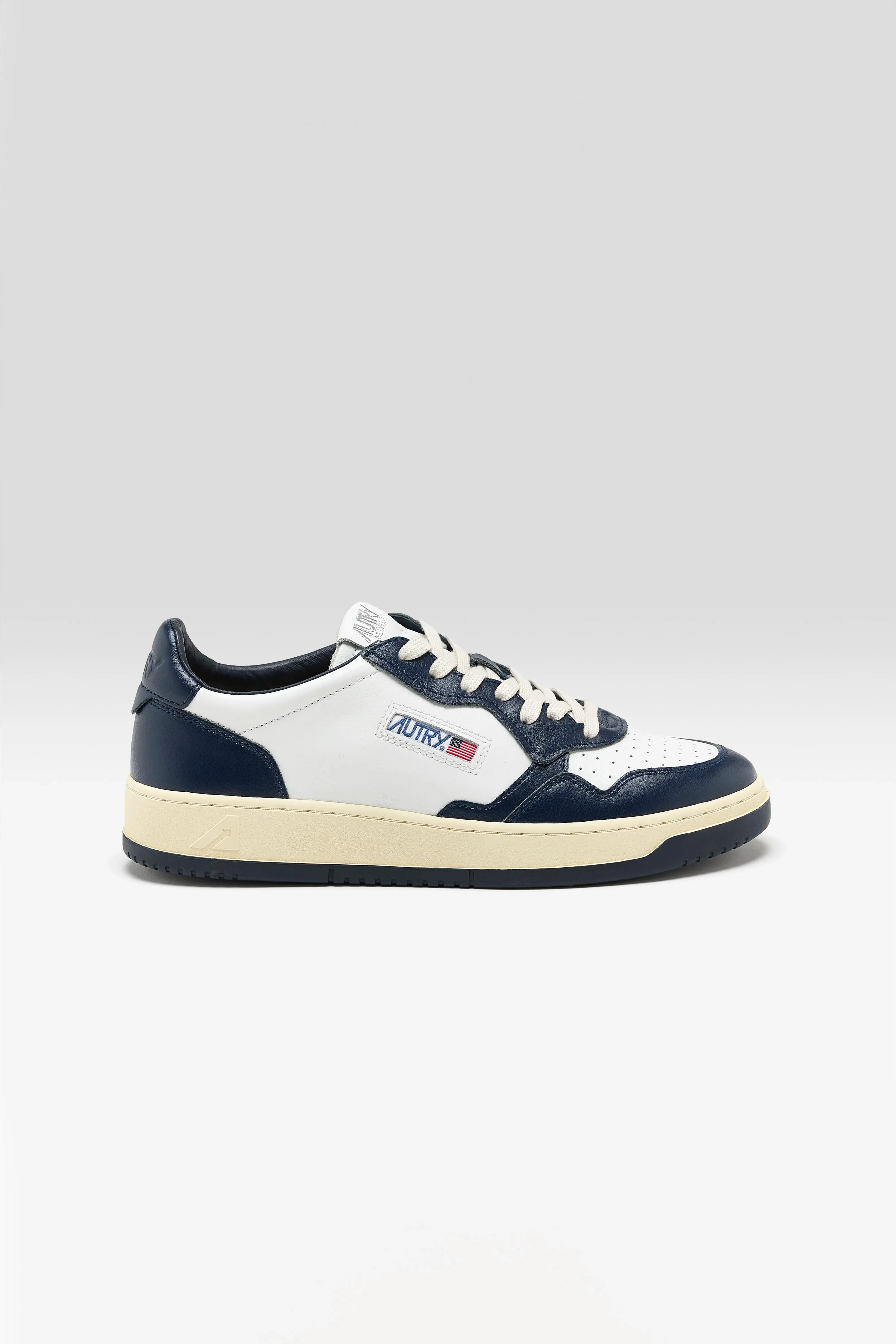 Medalist Low for Men (252 / M / BLUE) sold by Bellerose product image thumbnail 2