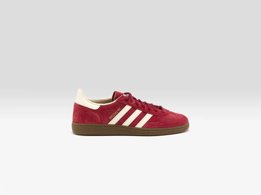 Handball Spezial for Men  (252 / M / RED) sold by Bellerose