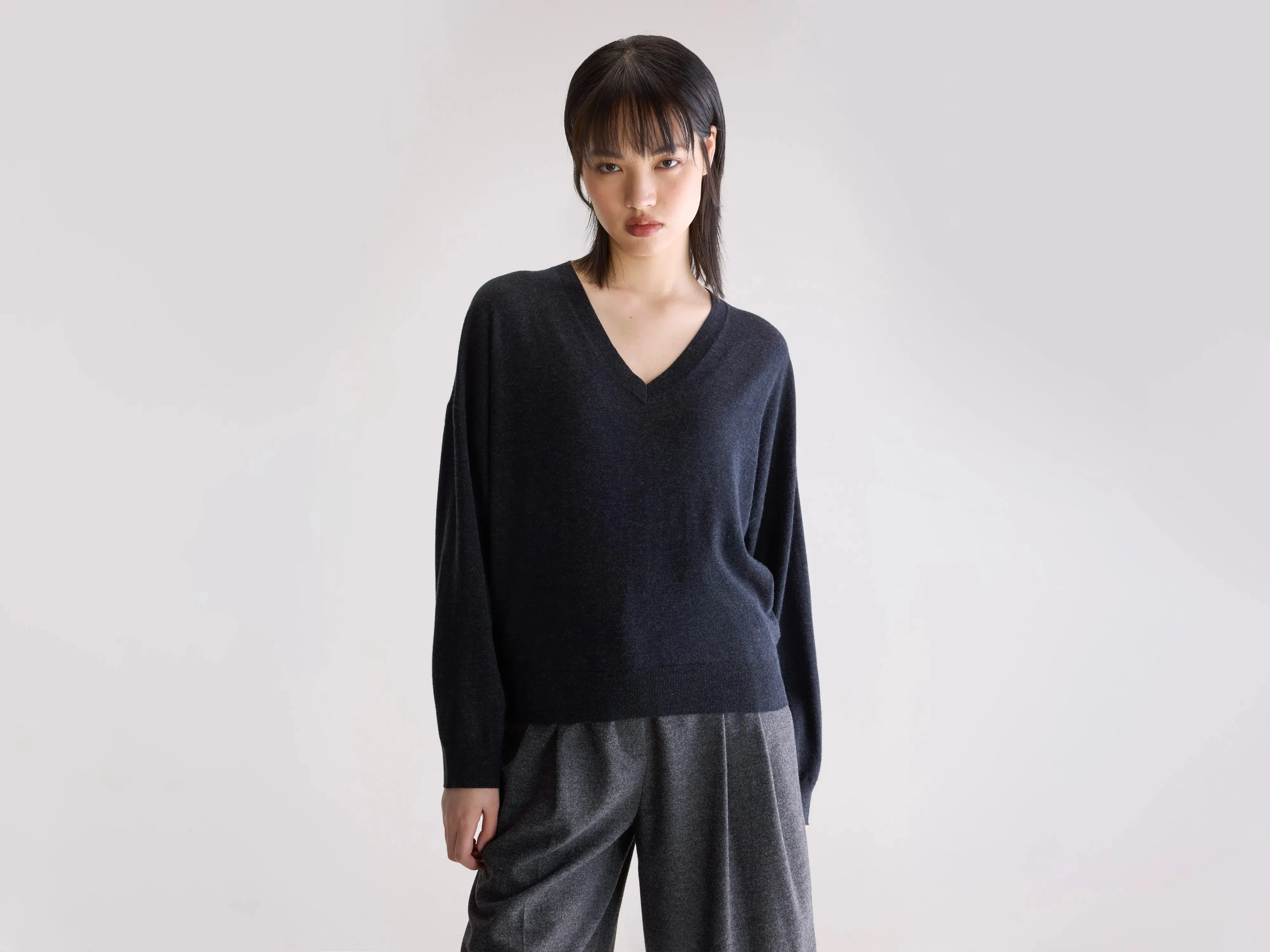 Arybev V-Neck Sweater (252 / W / ANTHRACITE) sold by Bellerose