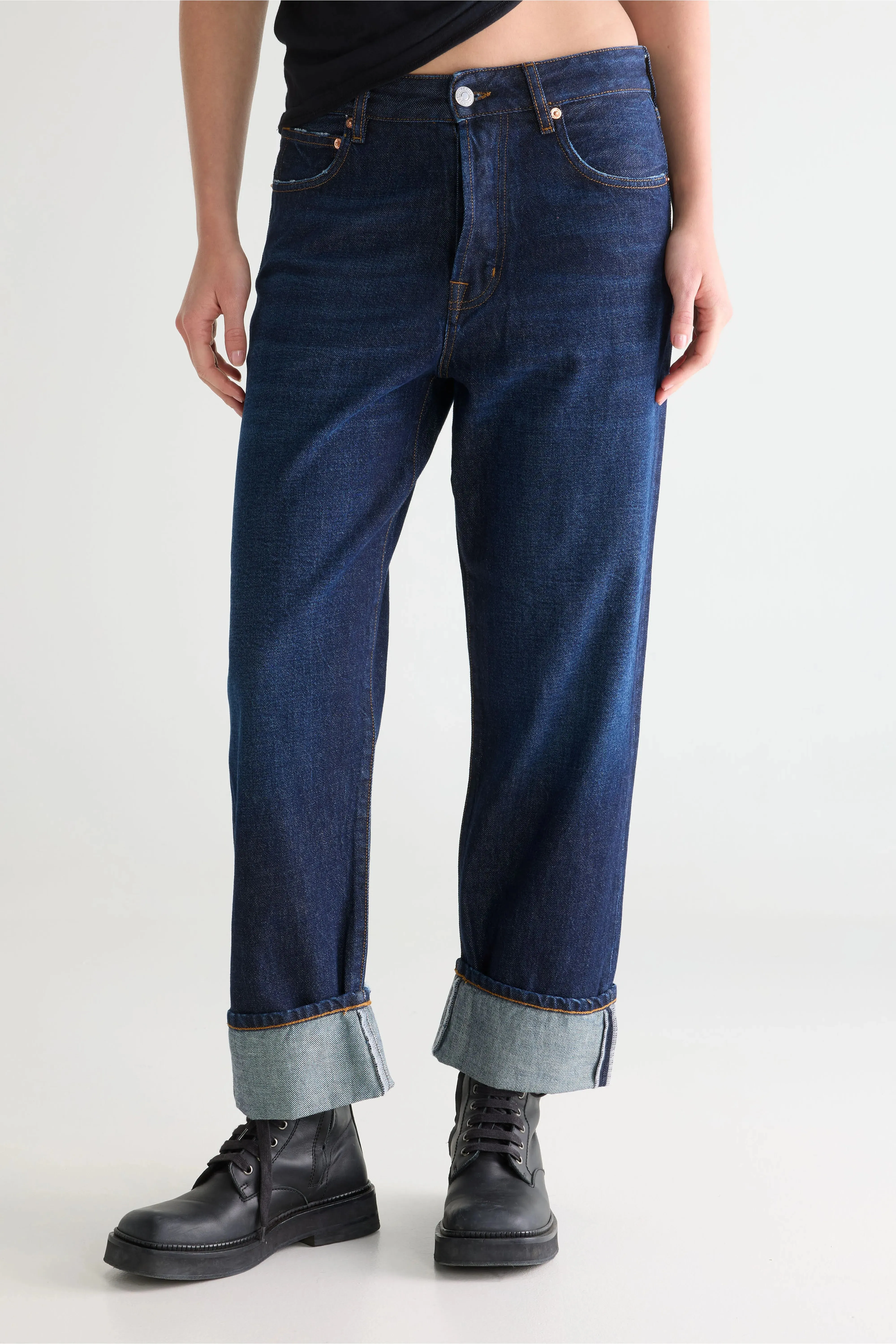 Denim N. 46 wide jeans (252 / W / RINSE) sold by Bellerose product image thumbnail 3