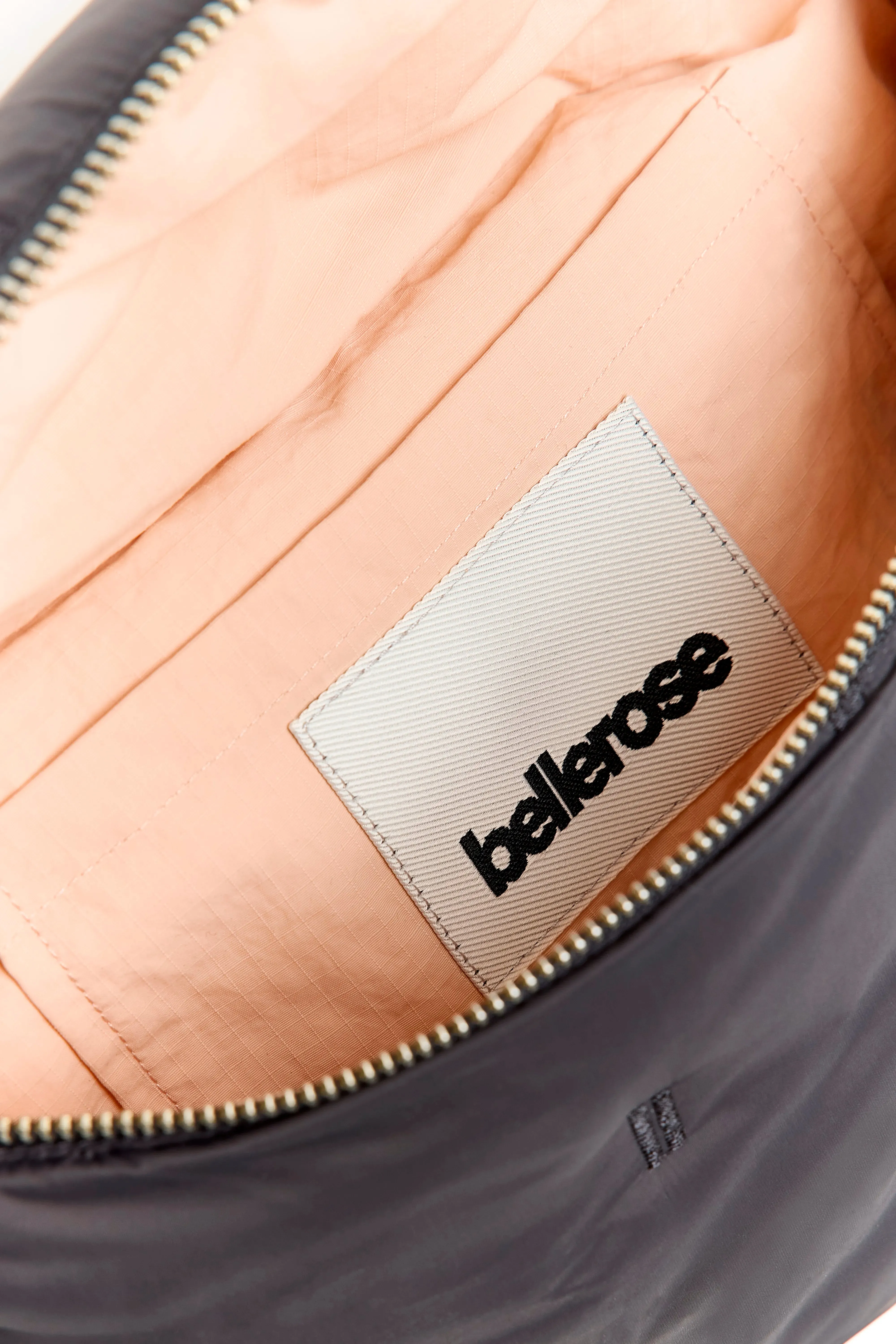 Hosie sling bag (252 / W / BLACK SAND) sold by Bellerose product image thumbnail 4