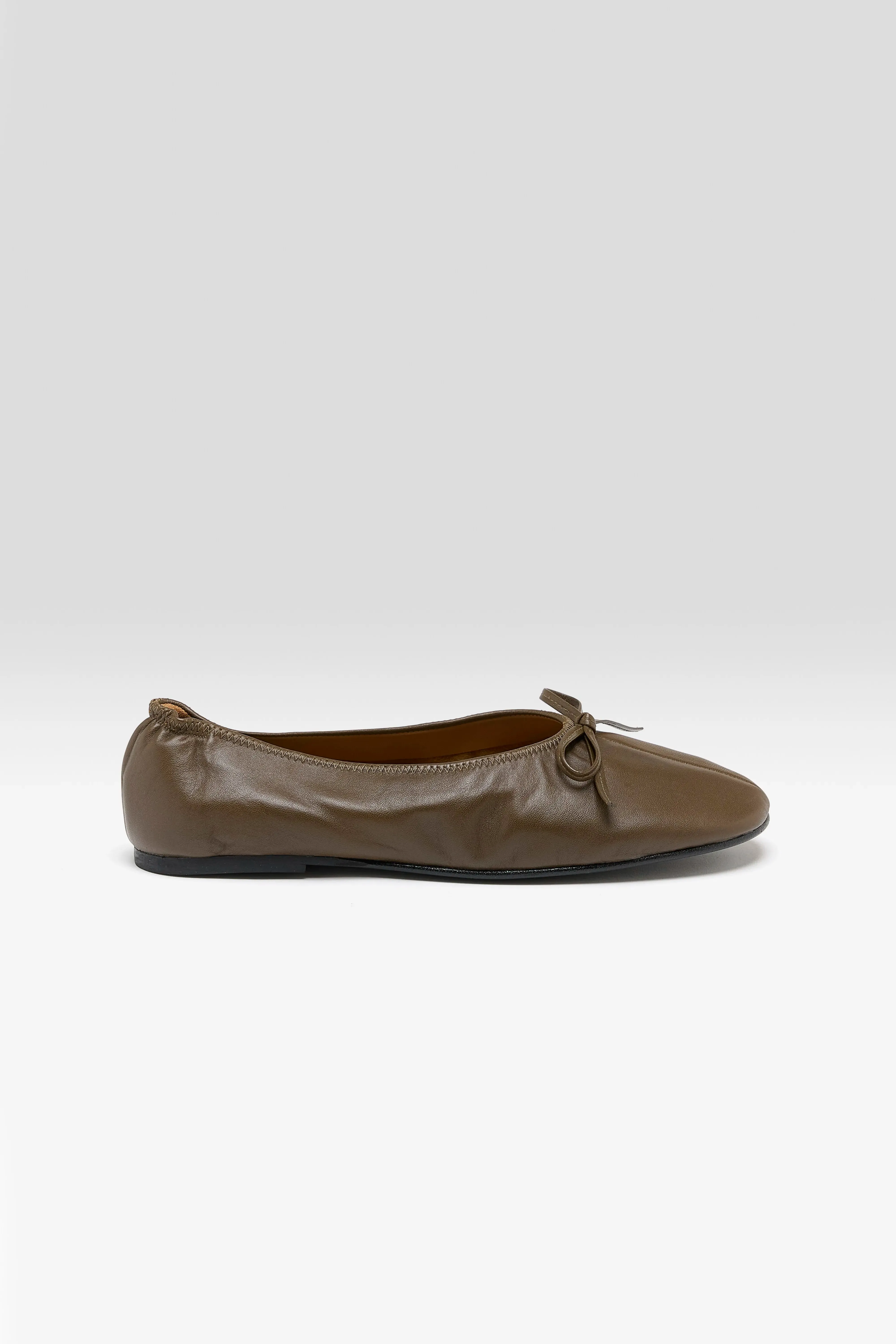 Blaise Ballerina Flats (252 / W / KAKI) sold by Bellerose product image thumbnail 2