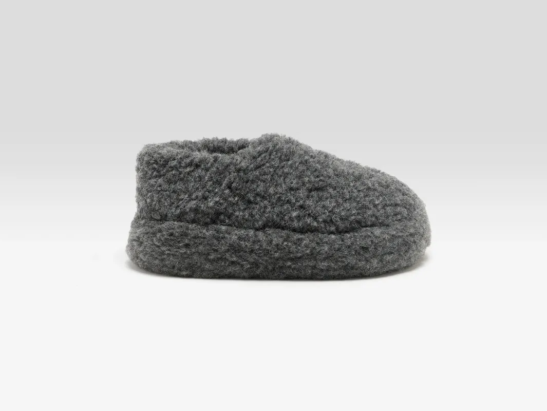 Siberian Slippers  (252 / W / GREY) sold by Bellerose