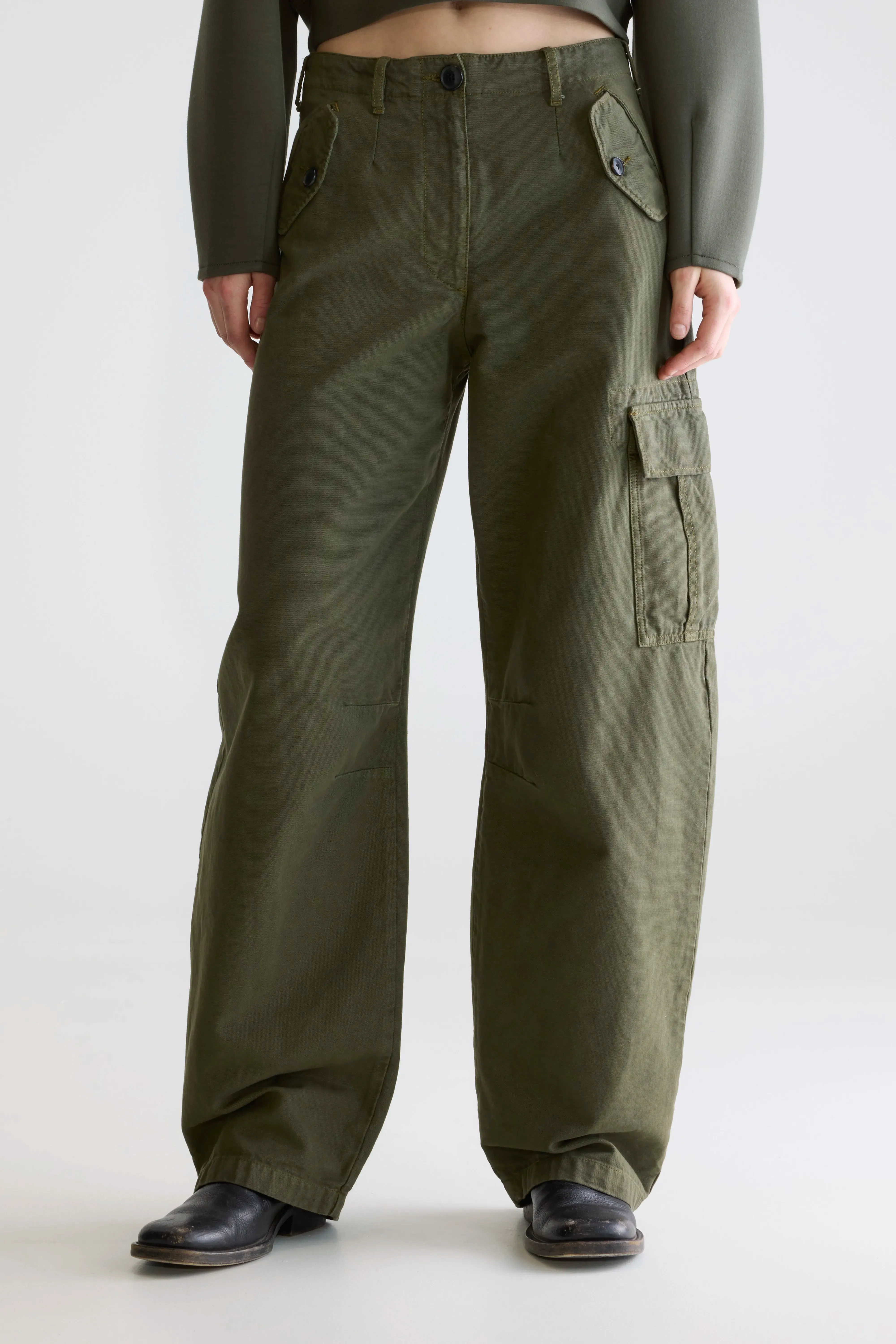 Piazza relaxed trousers (252 / W / OLIVE) sold by Bellerose product image thumbnail 3