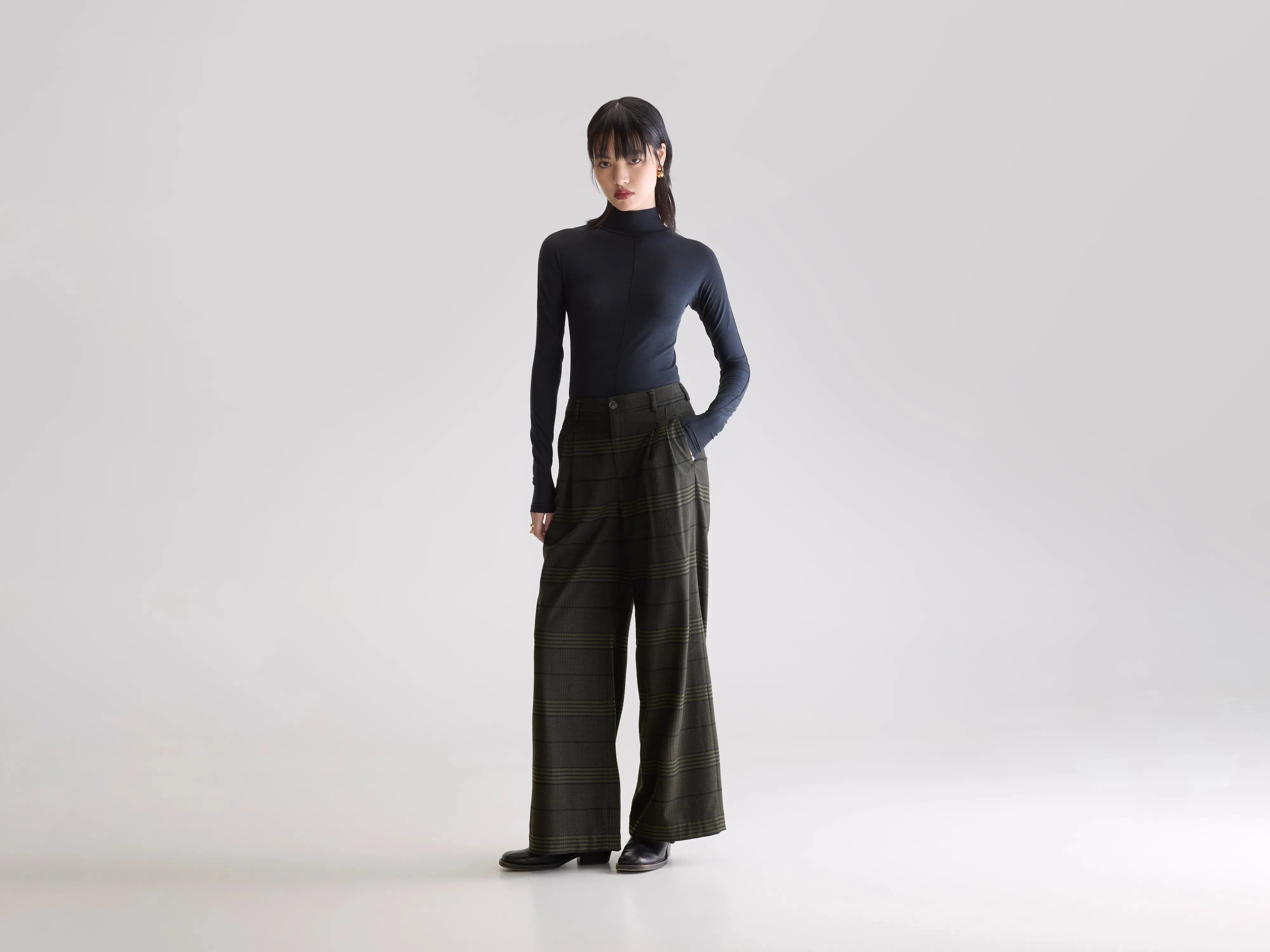 Volkert wide tailored trousers (252 / W / CHECK A) sold by Bellerose