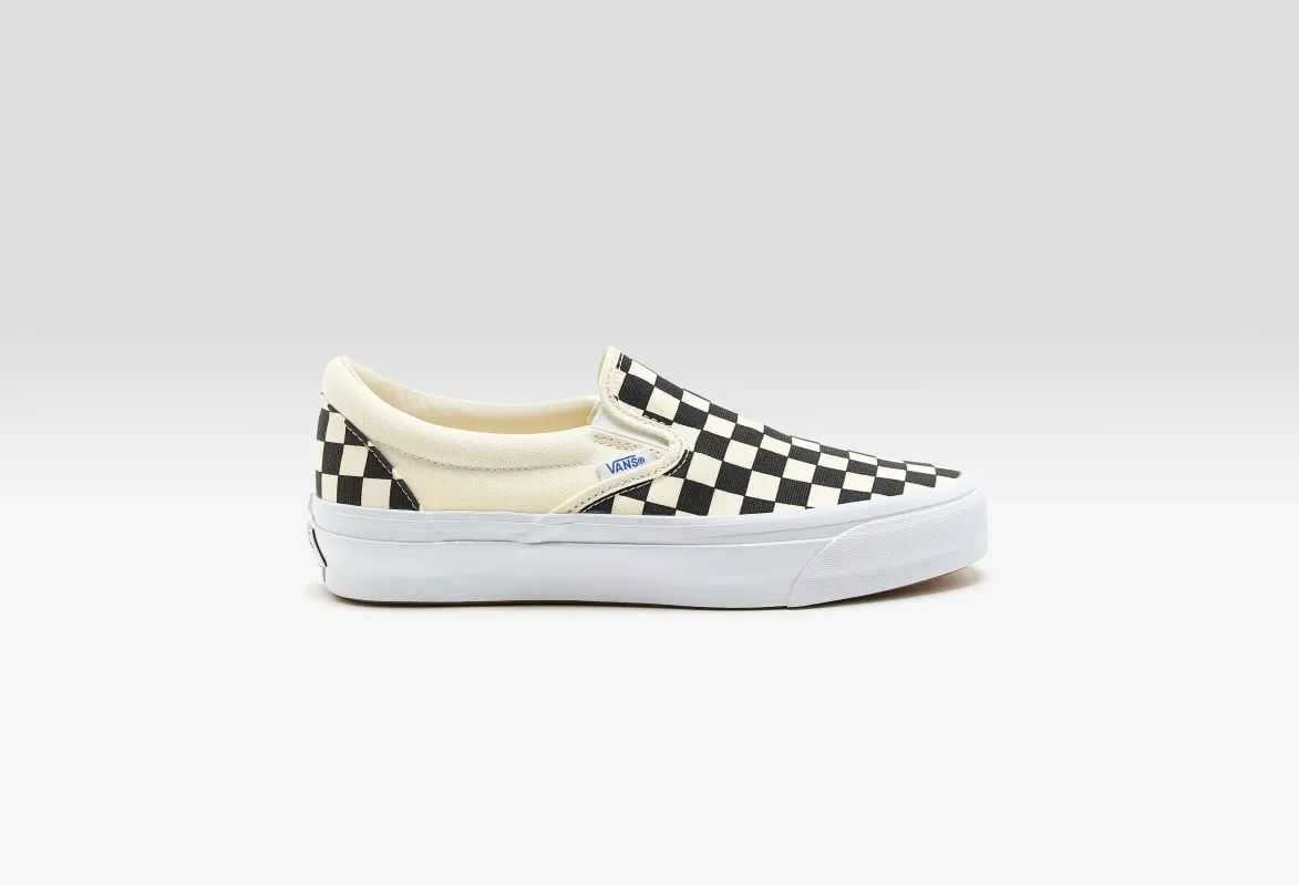 LX Slip-On Reissue 98 for Women  (252 / W / BLACK) sold by Bellerose