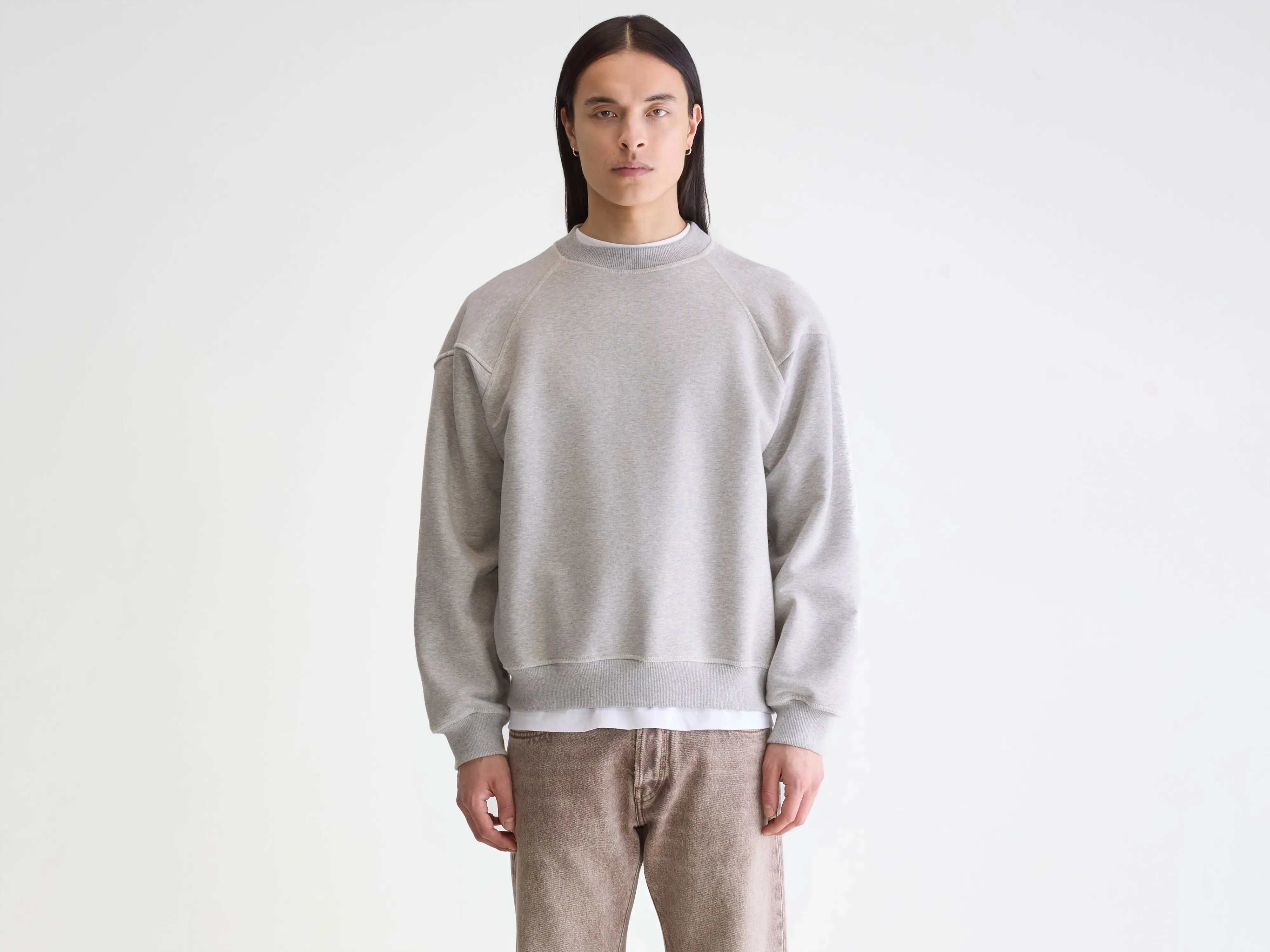 Font crewneck sweatshirt (252 / M / H. GREY) sold by Bellerose