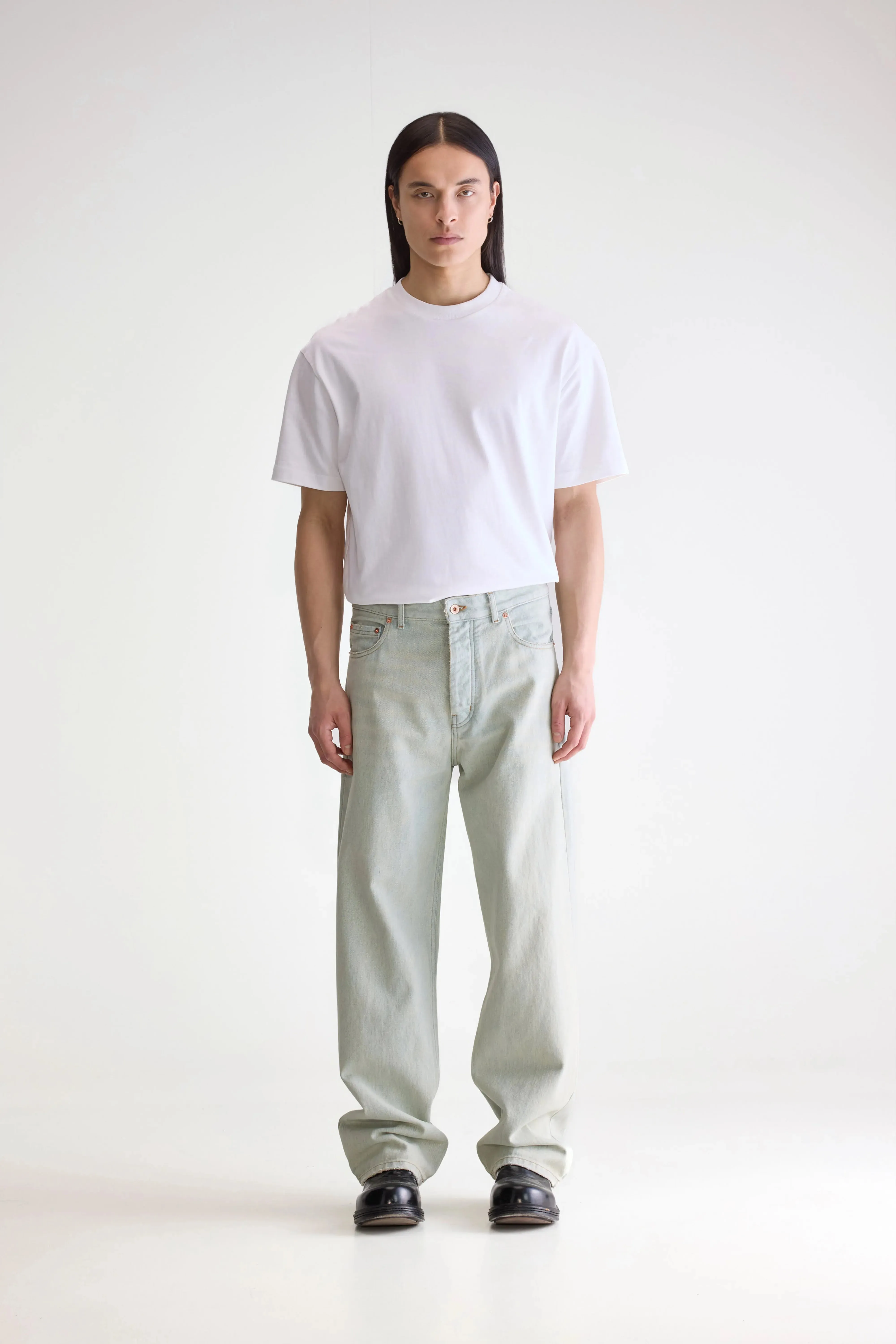 Denim N. 08 straight jeans (252 / M / DUSTY BLEACH) sold by Bellerose product image thumbnail 2