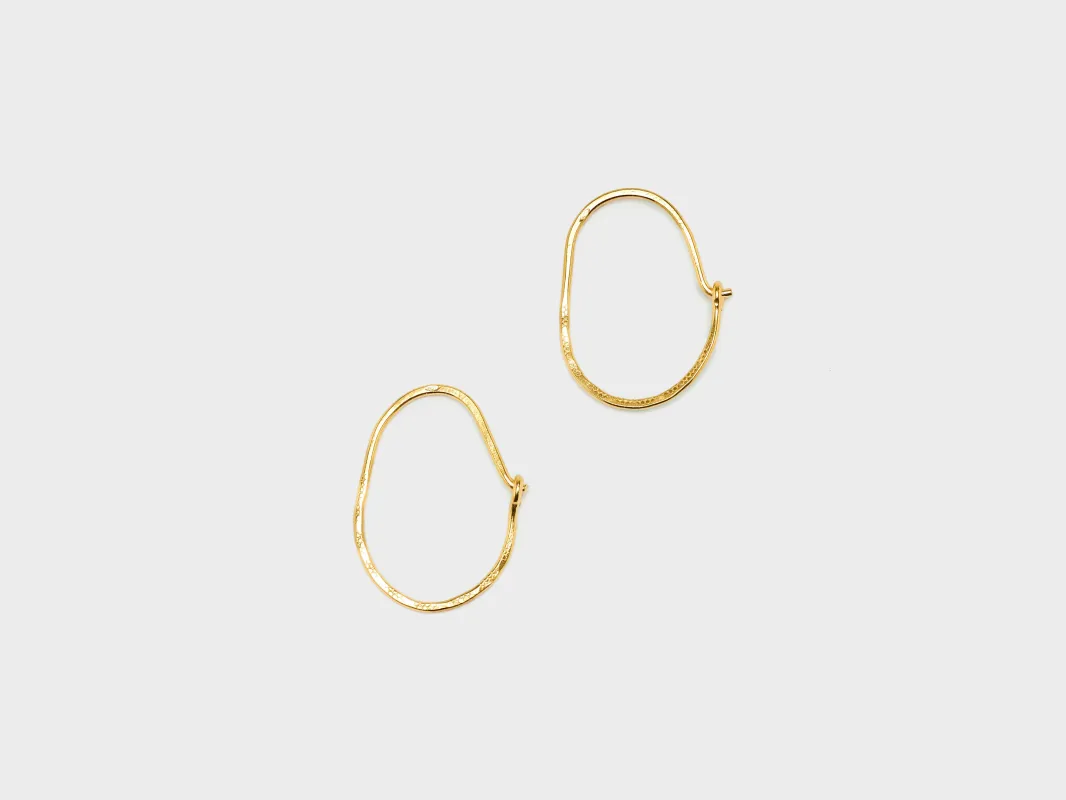 Small Hoop Earrings  (252 / W / GOLD) sold by Bellerose