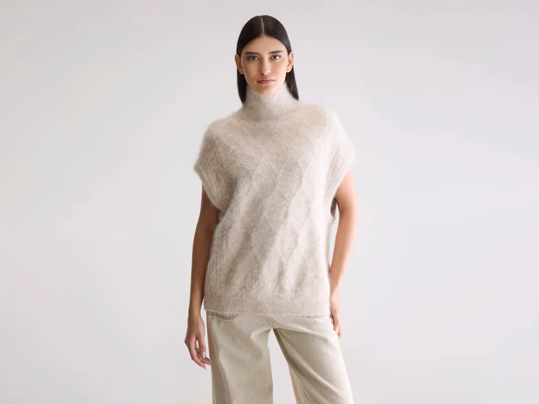 Darti Sweater Vest (252 / W / OYSTER) sold by Bellerose