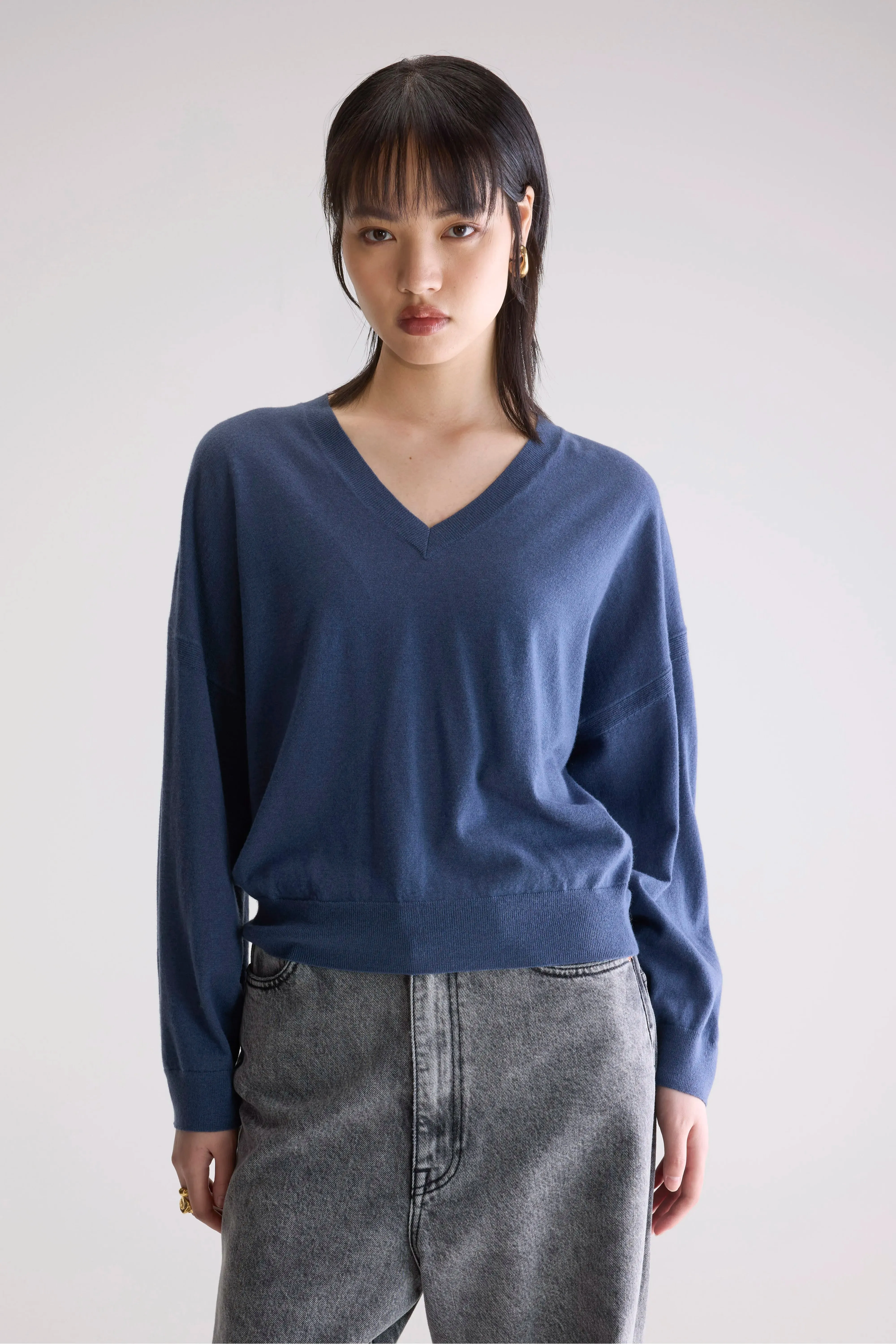 Arybev V-Neck Sweater (252 / W / BLUES) sold by Bellerose product image thumbnail 2