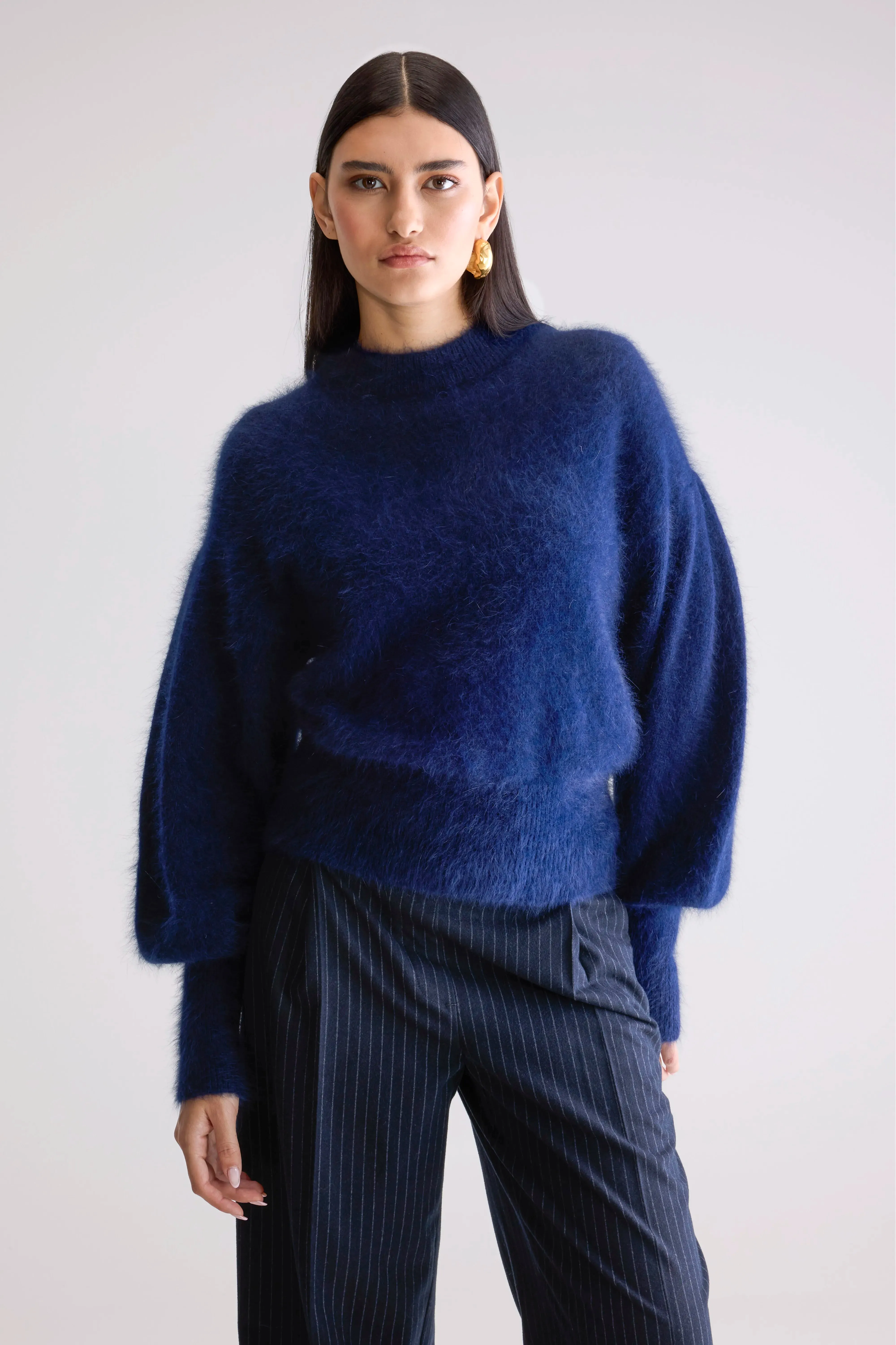 Dateka Fluffy Sweater (252 / W / NAVY) sold by Bellerose product image thumbnail 2