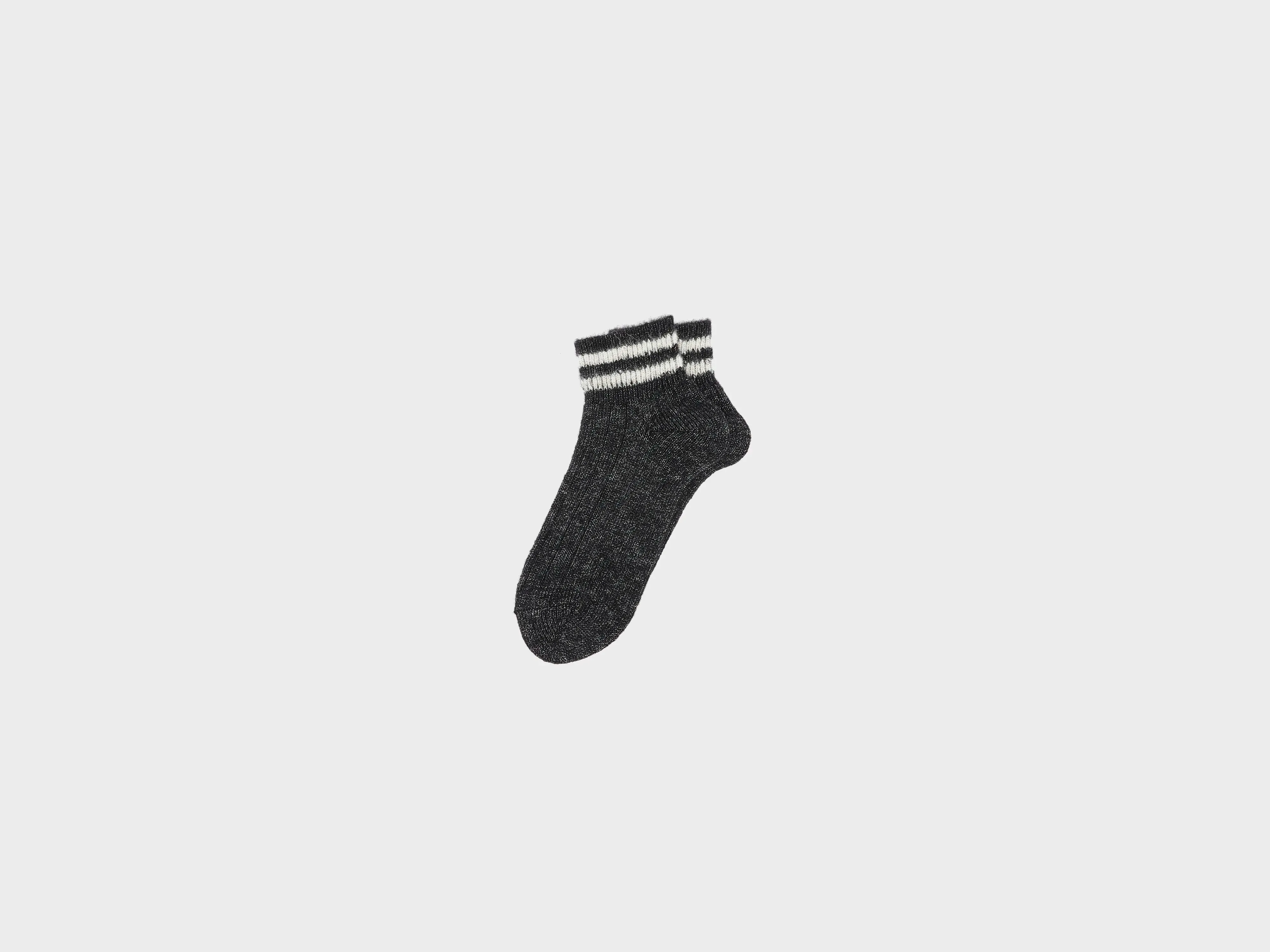 Brigit ankle socks (252 / W / OFF BLACK) sold by Bellerose