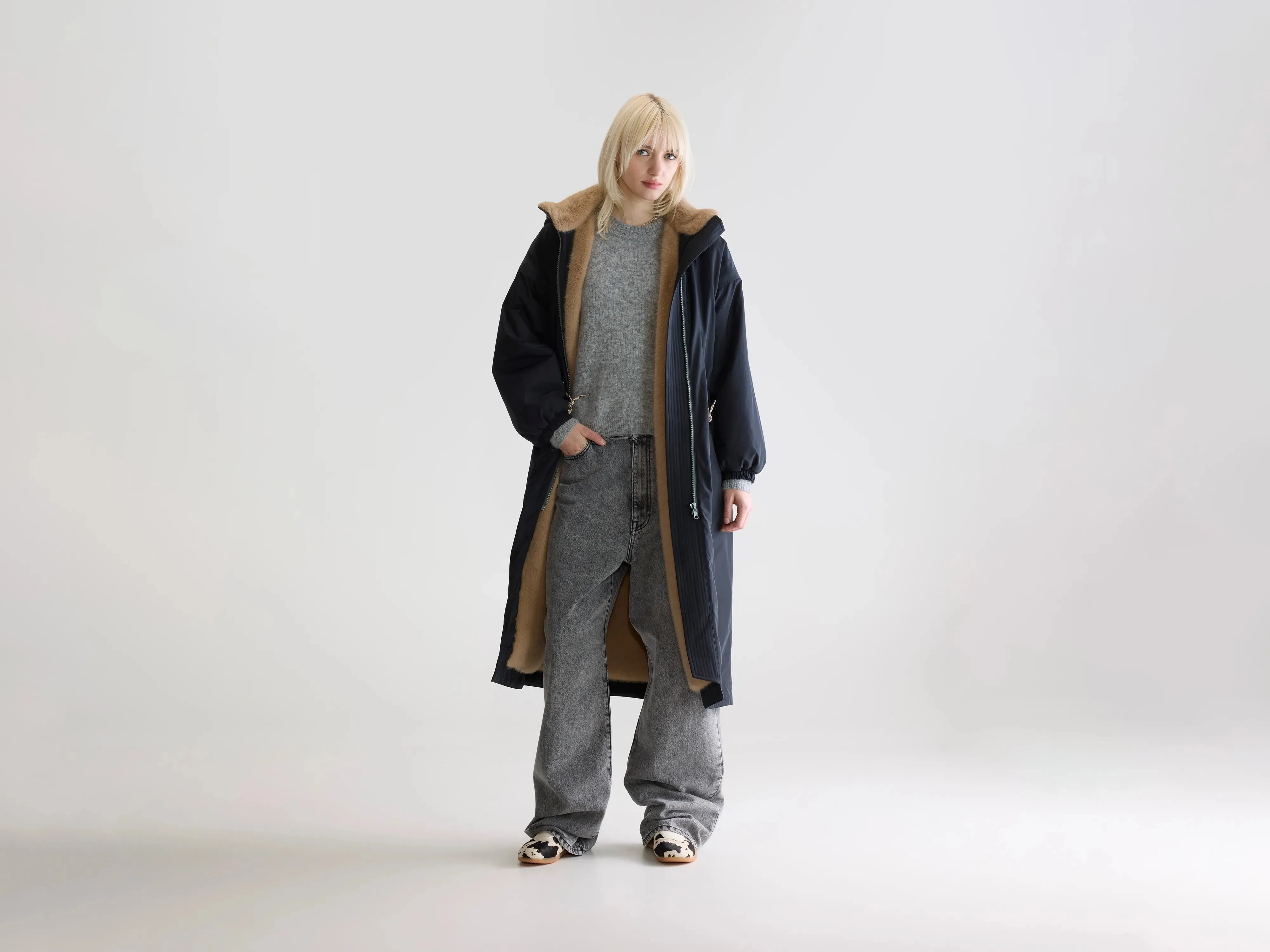 Hosfo hooded coat (252 / W / NAVY) sold by Bellerose