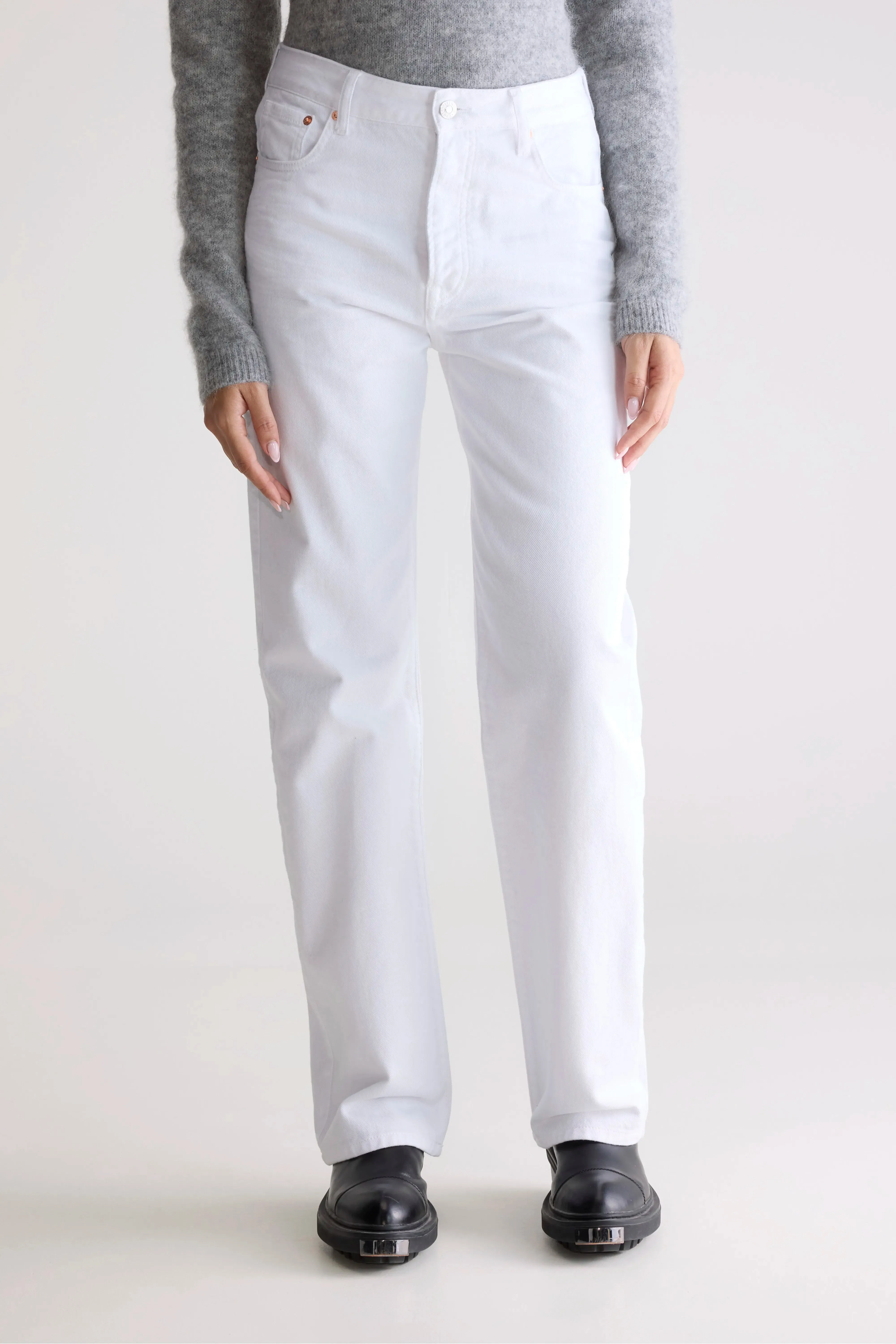 Denim N. 32 straight jeans (252 / W / WHITE) sold by Bellerose product image thumbnail 3