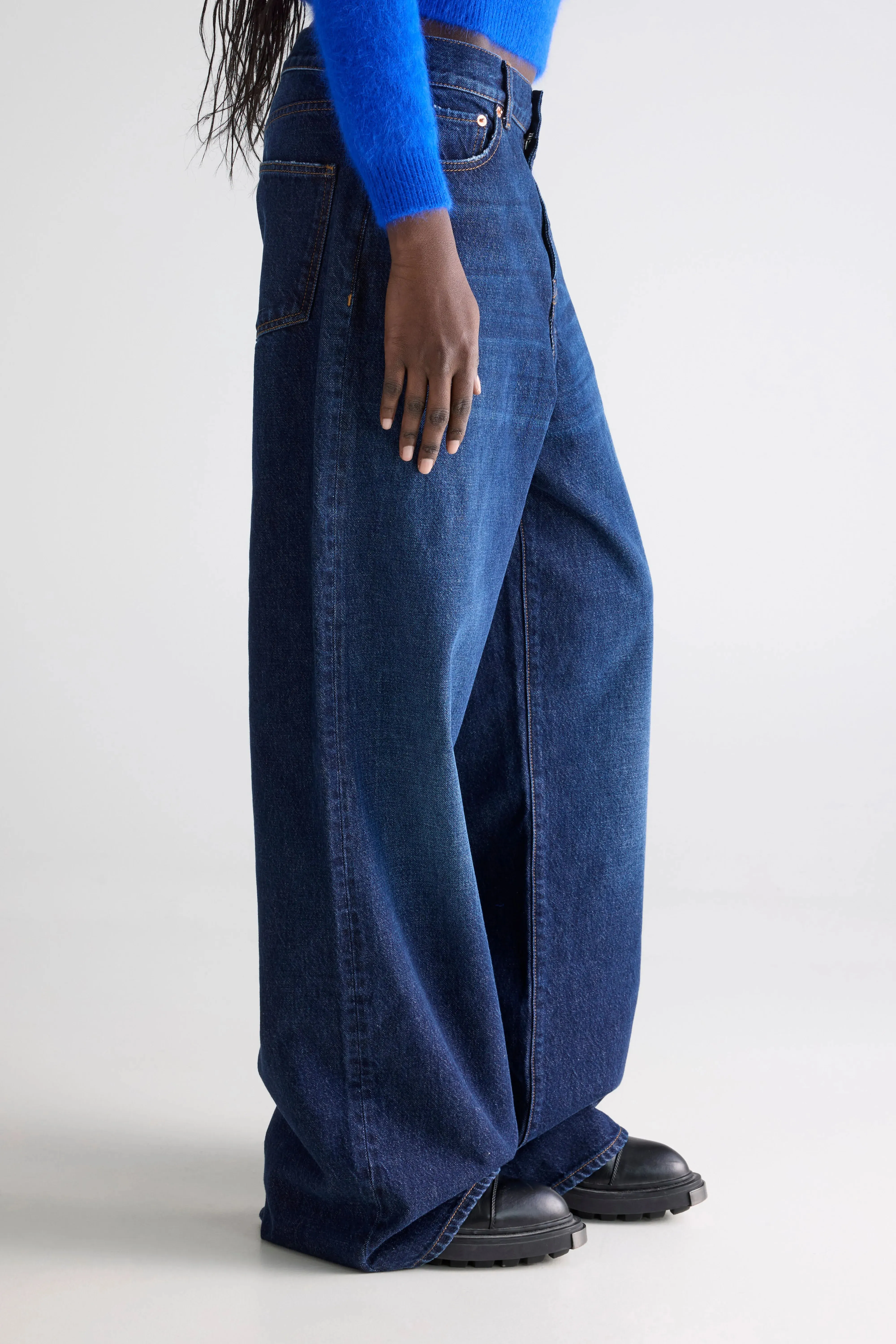 Denim N. 64 wide jeans (252 / W / RINSE) sold by Bellerose product image thumbnail 3