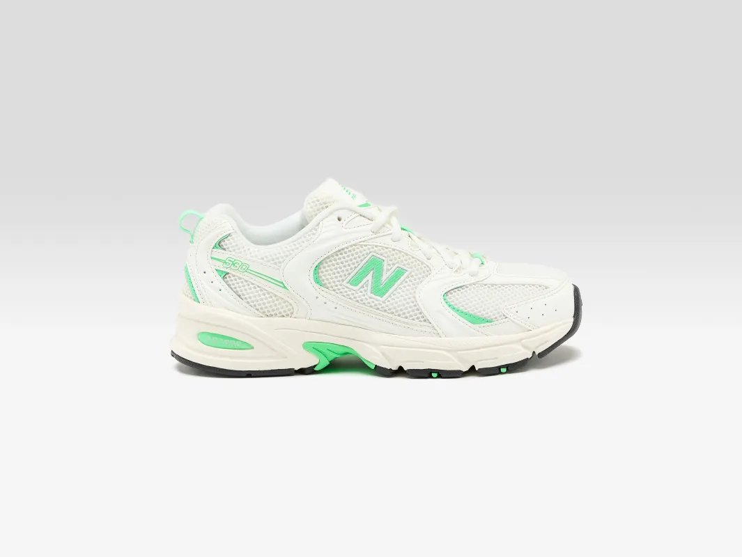 530 for Women  (252 / W / GREEN) sold by Bellerose