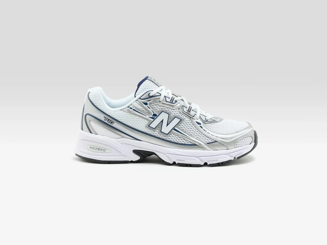 740 for Men  (252 / M / WHITE) made by New Balance