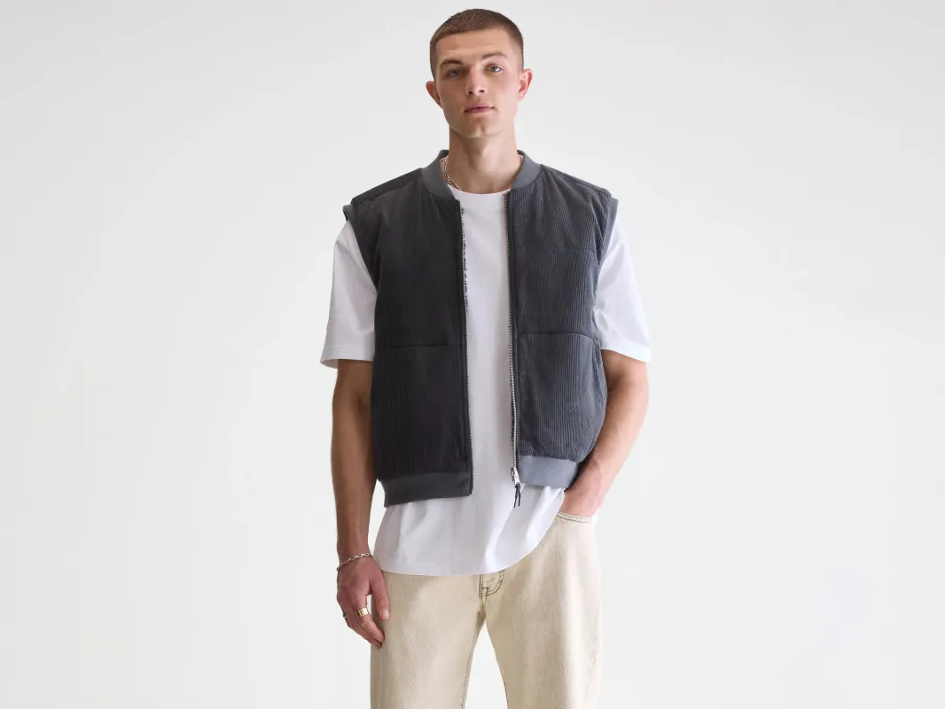 Jocko bodywarmer (252 / M / ELEPHANT) sold by Bellerose