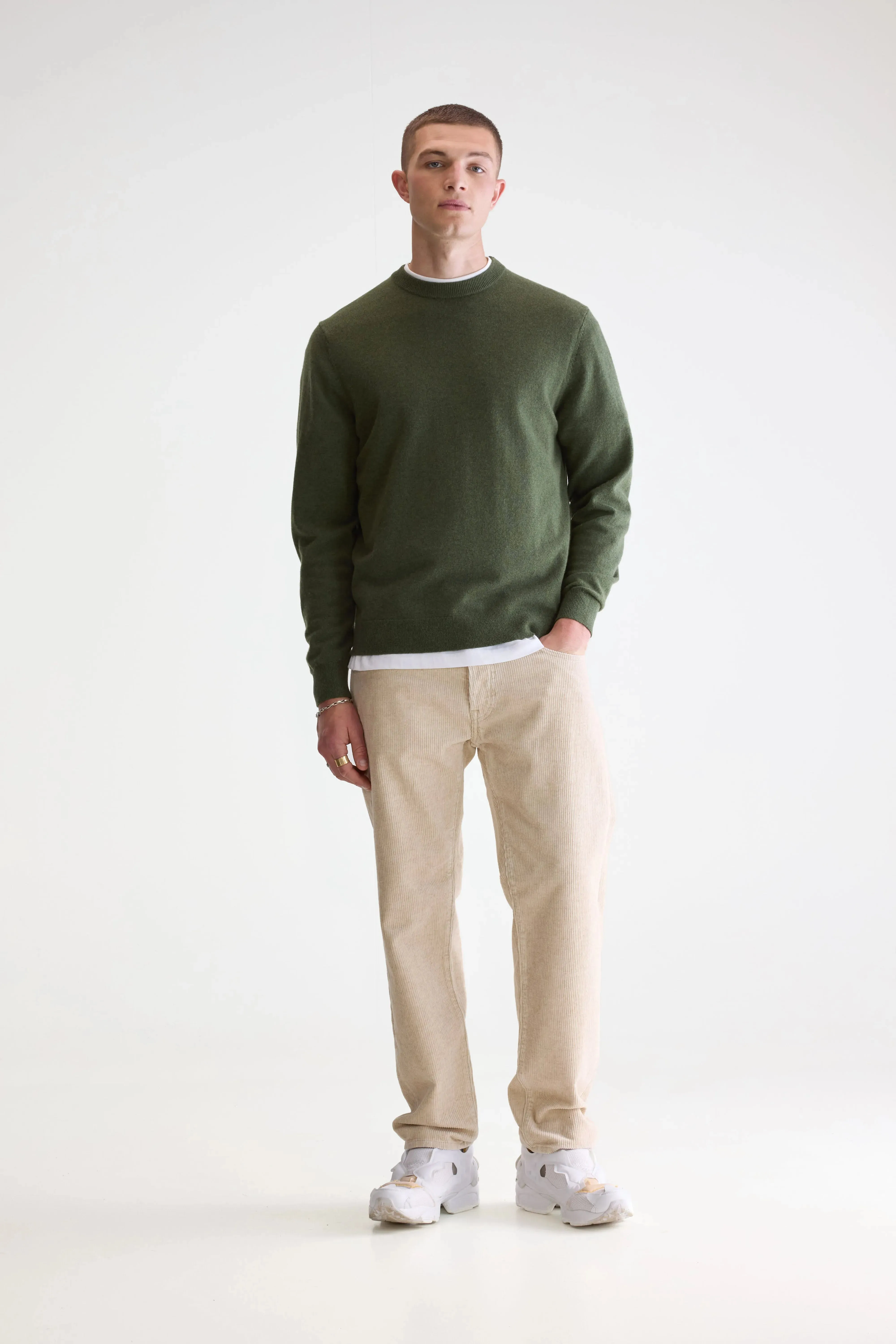 Sonoo classic crewneck sweater (252 / M / OLIVE) sold by Bellerose product image thumbnail 3
