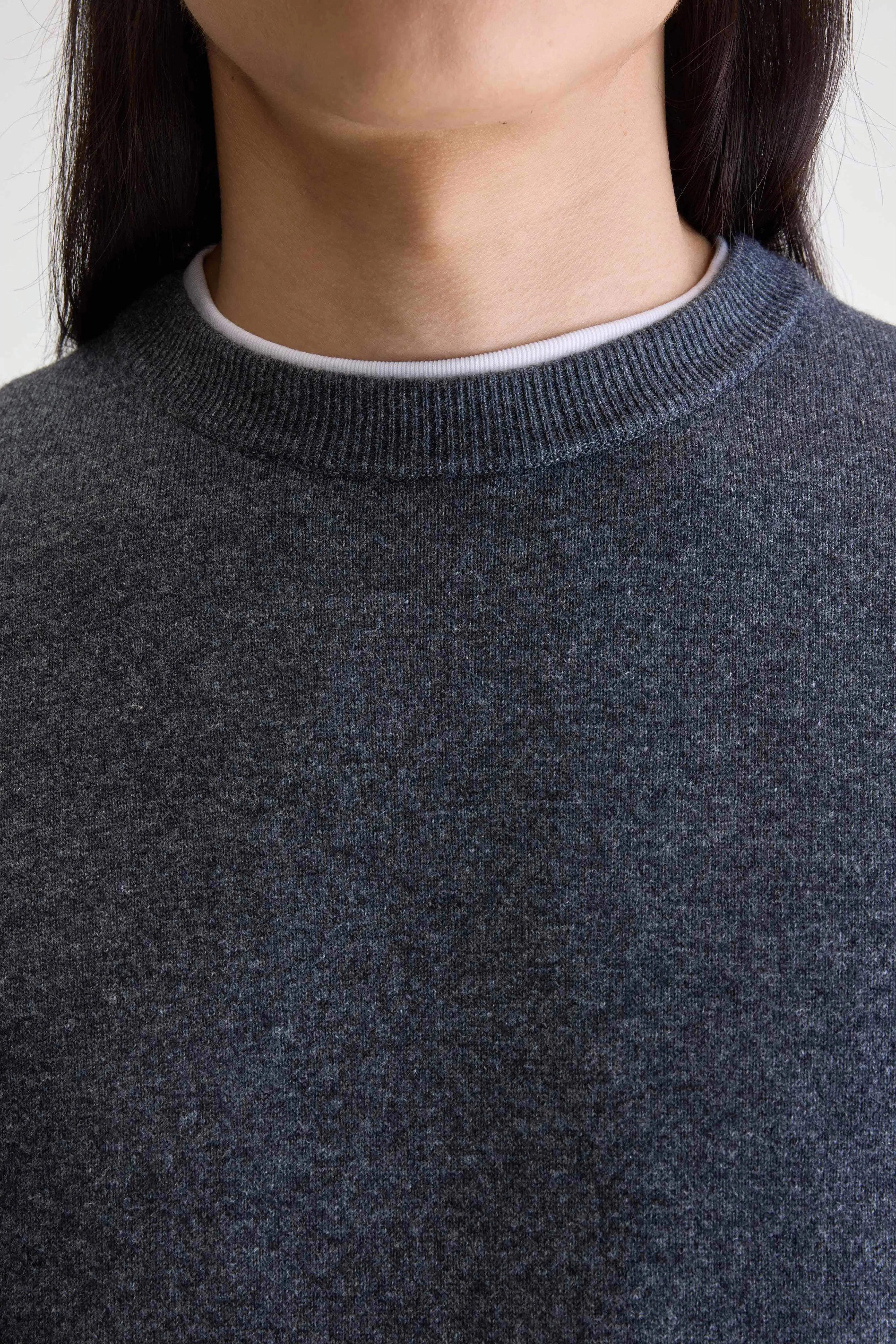 Sonoo classic crewneck sweater (252 / M / CHARCOAL) sold by Bellerose product image thumbnail 5