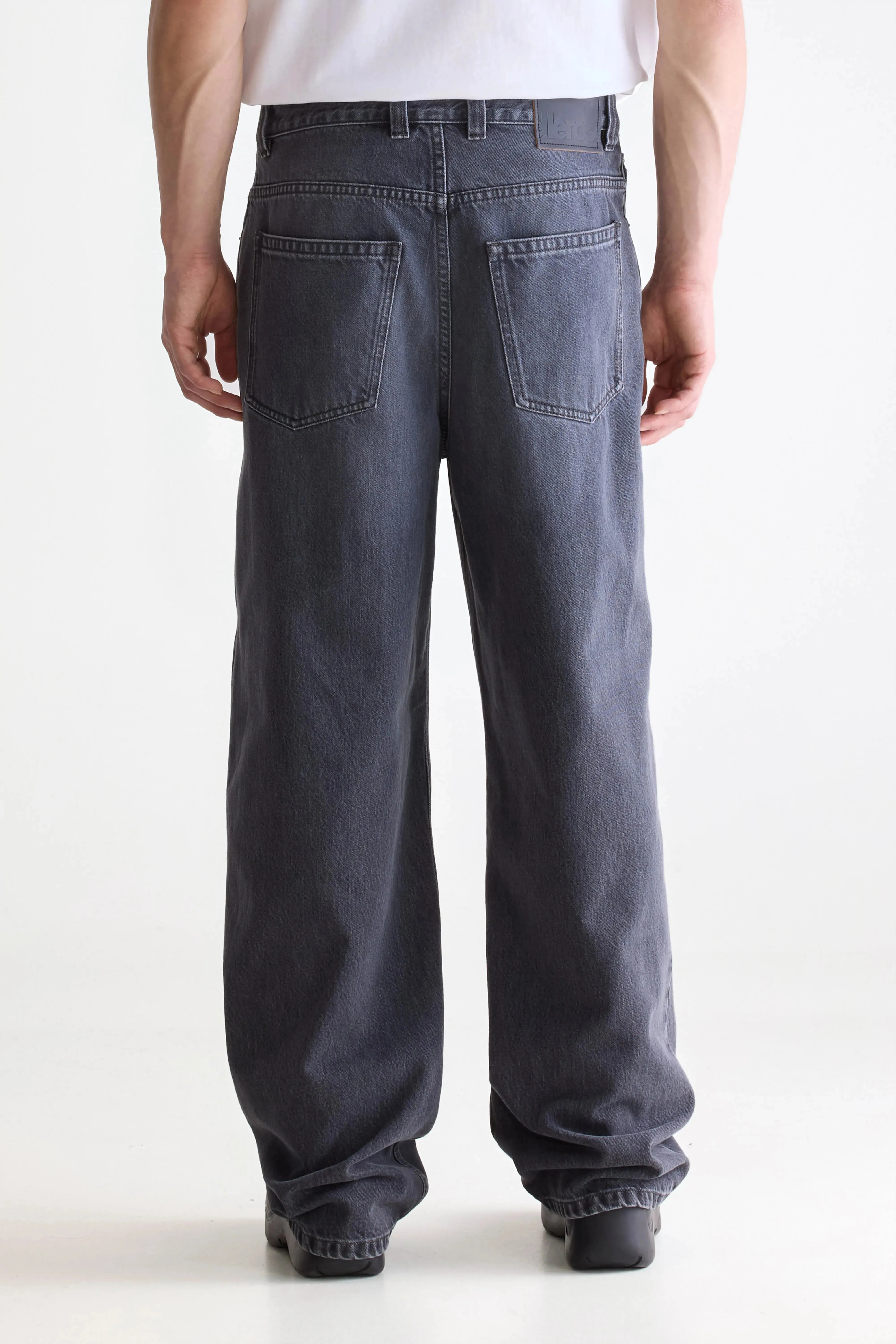 Denim N. 05 wide jeans (252 / M / VINTAGE BLACK) sold by Bellerose product image thumbnail 4