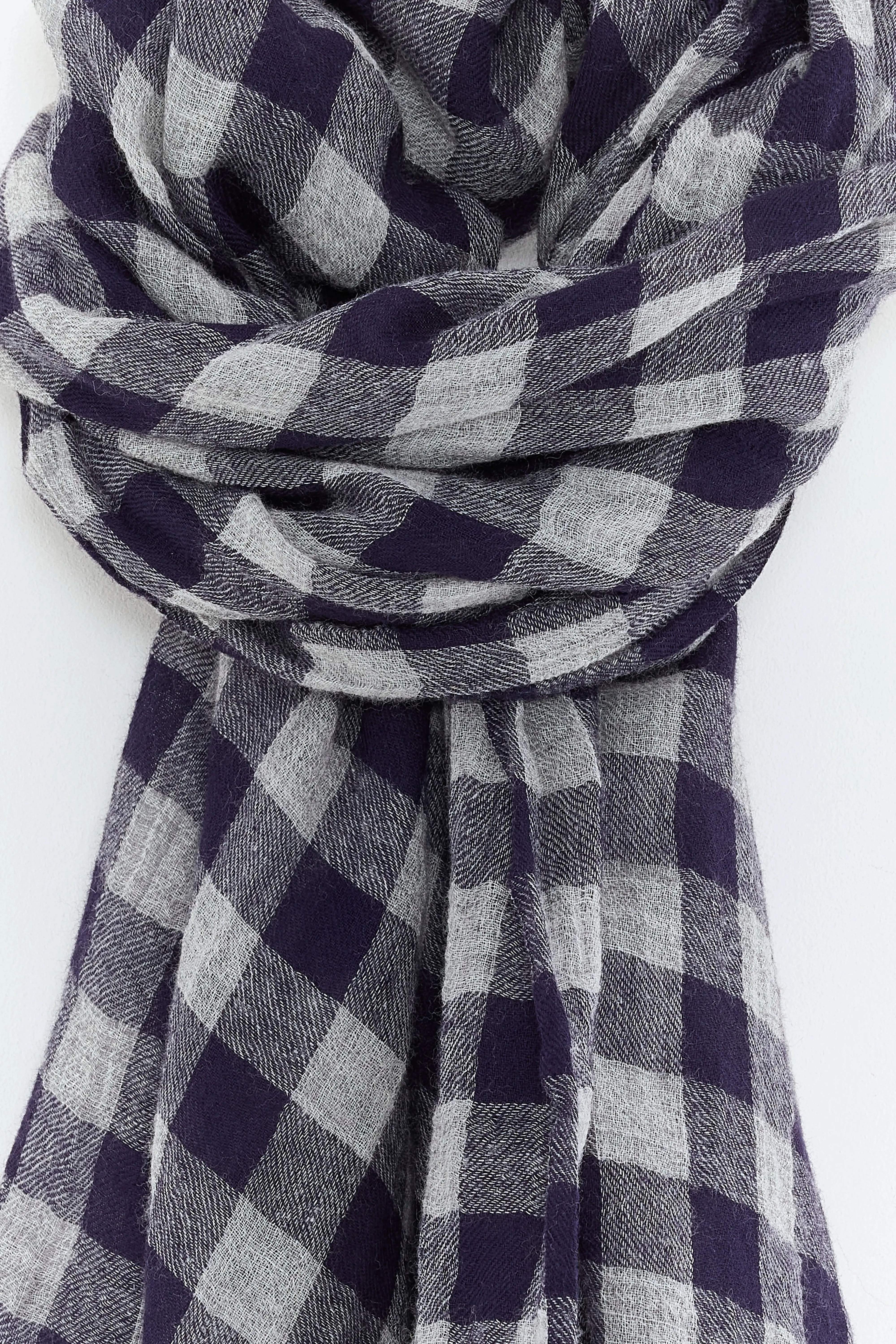 Sicha checkered scarf (252 / M / CHECK A) sold by Bellerose product image thumbnail 5
