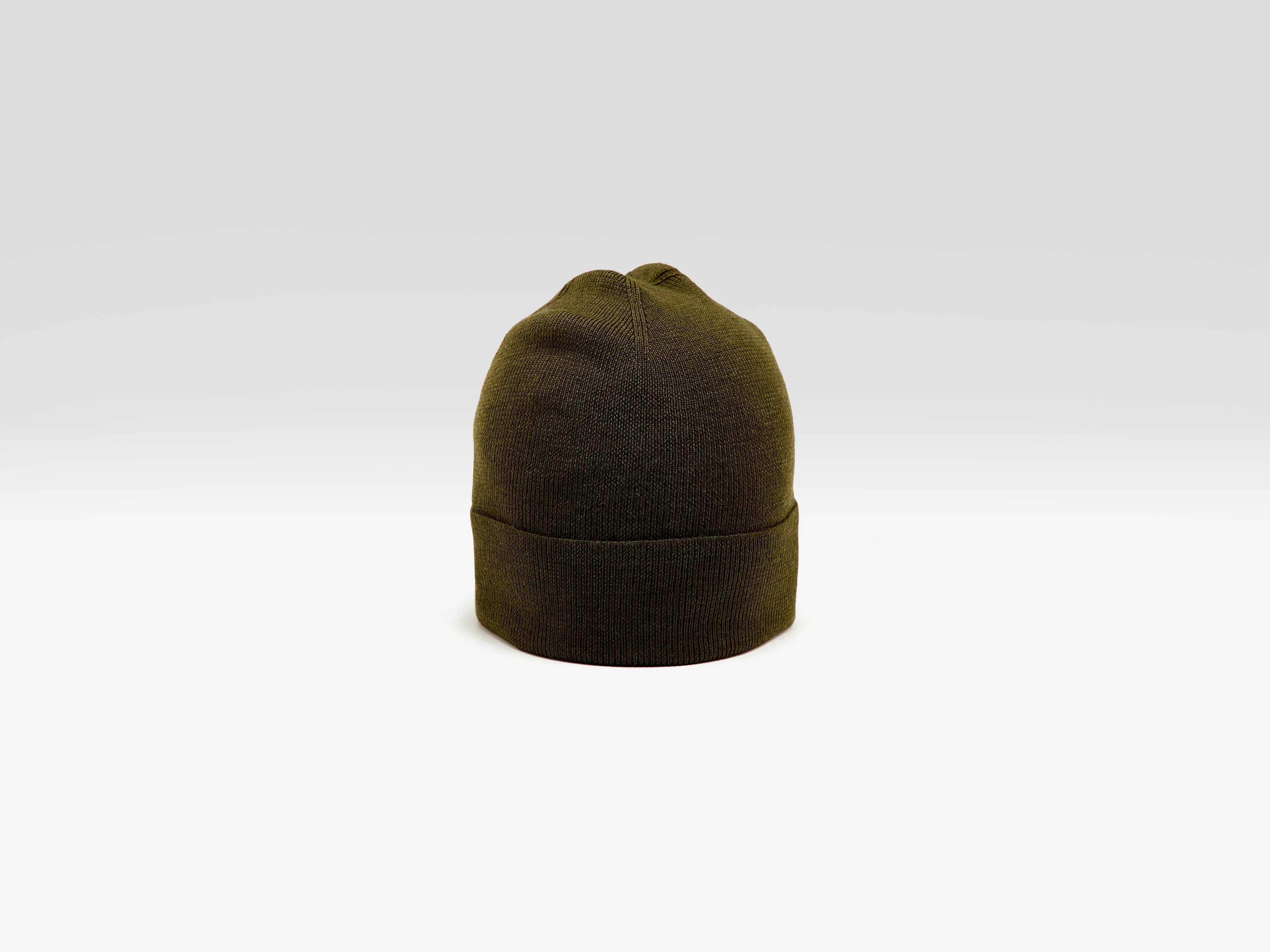 Dilbin ribbed beanie (252 / M / ARMY) sold by Bellerose