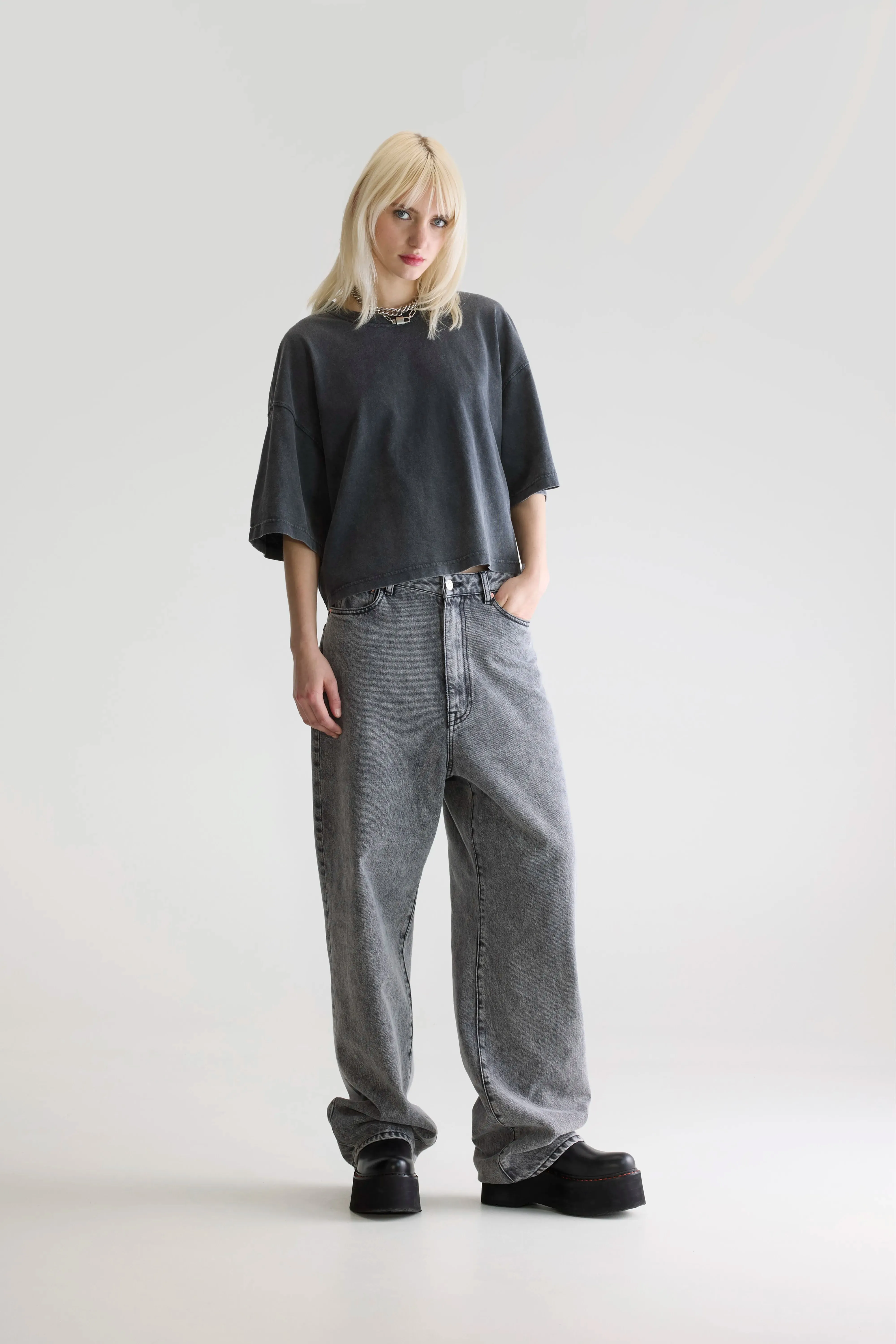 Voss short-sleeve t-shirt (252 / W / BLACK SAND) sold by Bellerose product image thumbnail 3