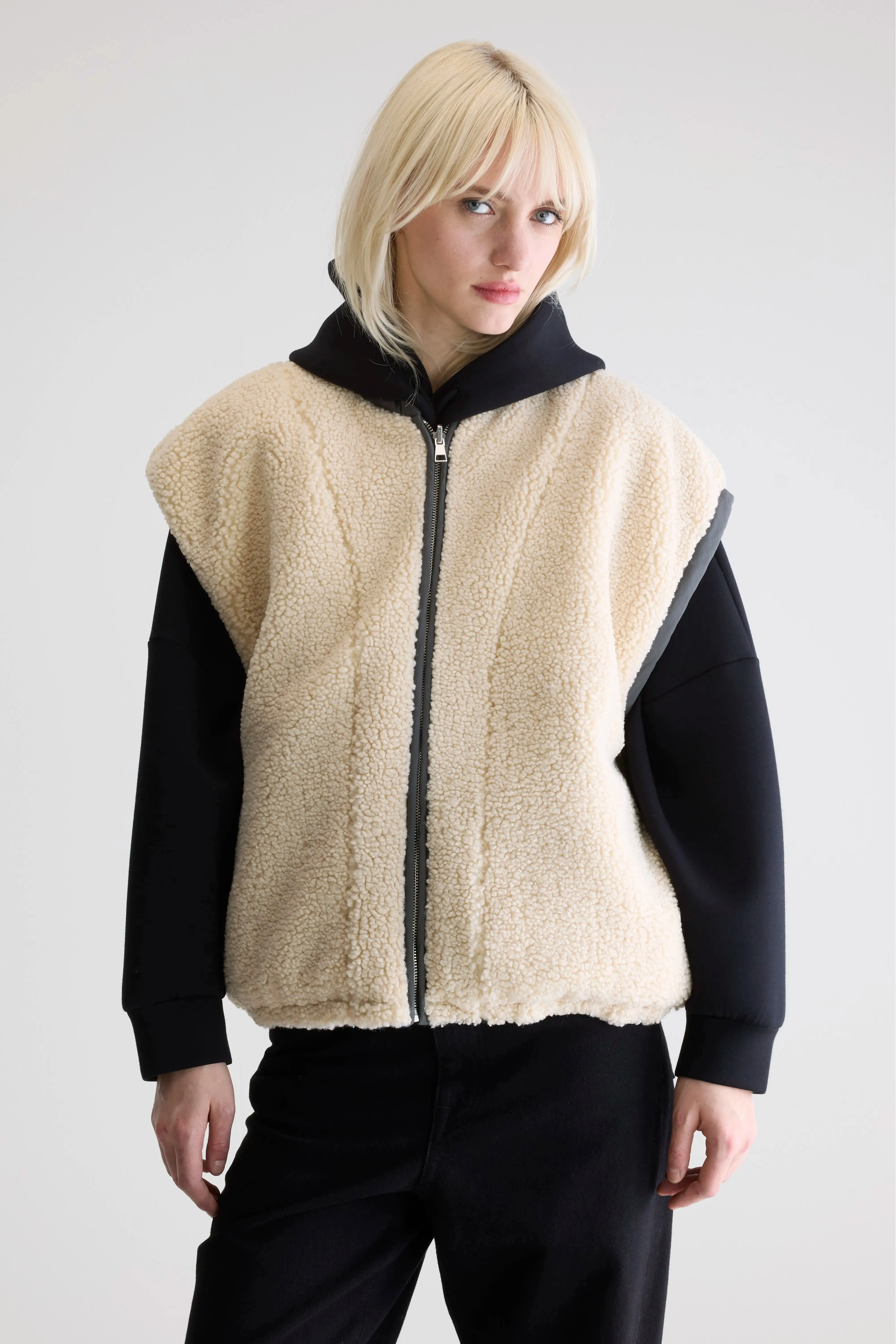 Jano sleeveless jacket (252 / W / CREAM) sold by Bellerose product image thumbnail 2