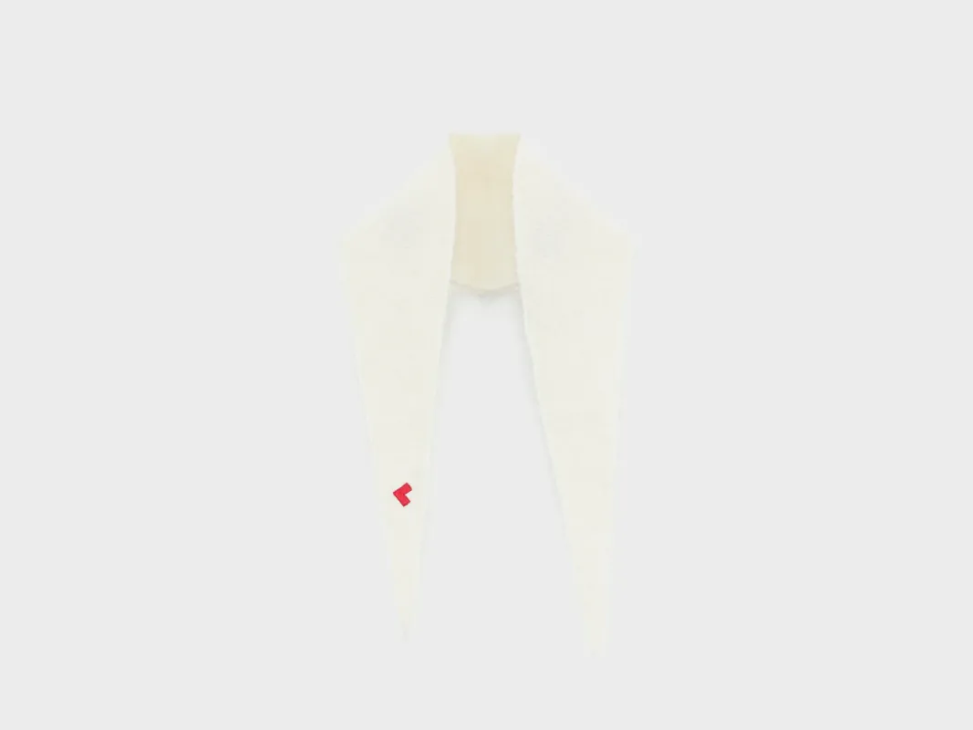 Darcol triangle scarf (252 / W / NATURAL) sold by Bellerose
